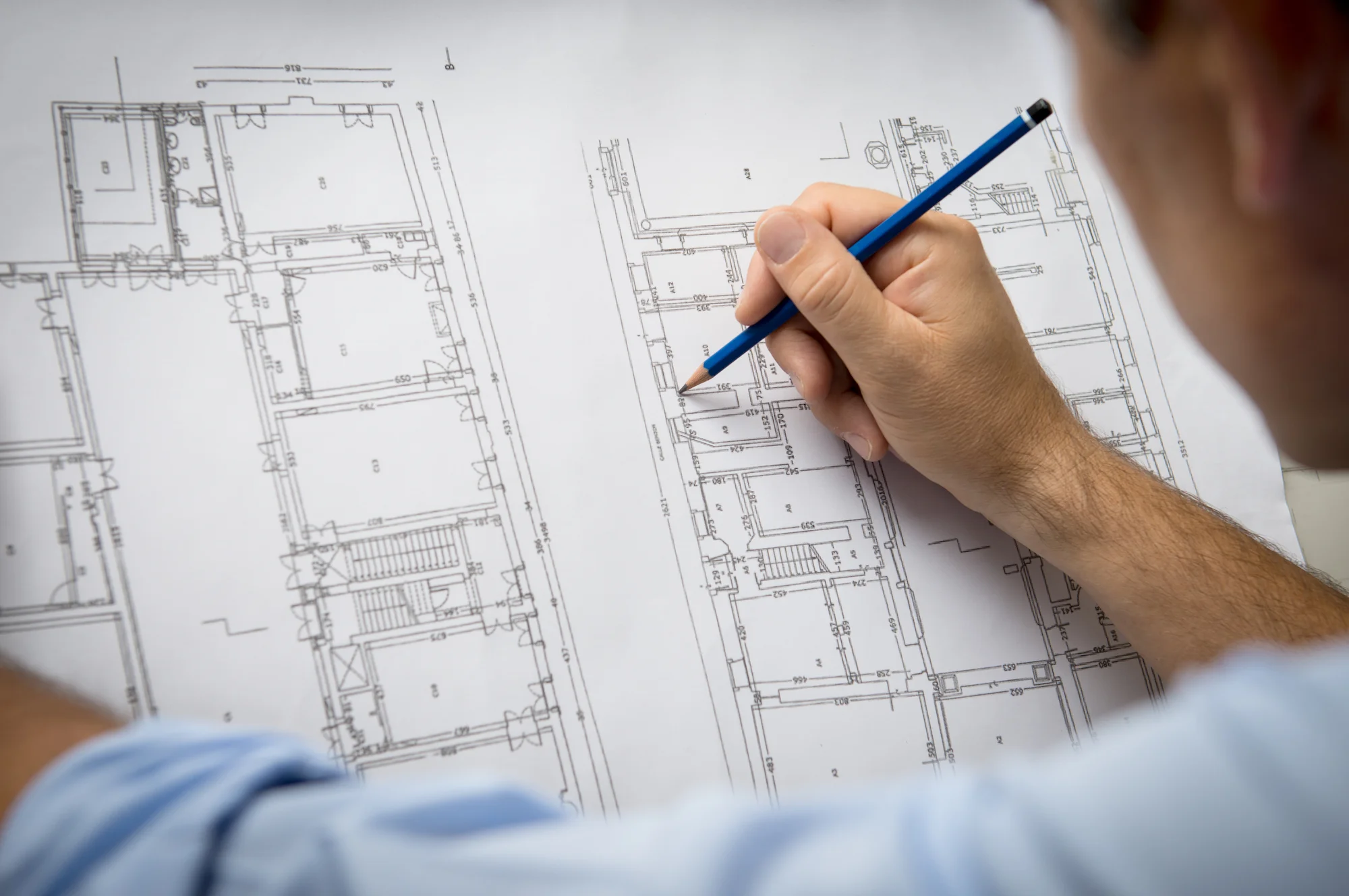 architect-designing-a-new-building-PCEXU87.jpg