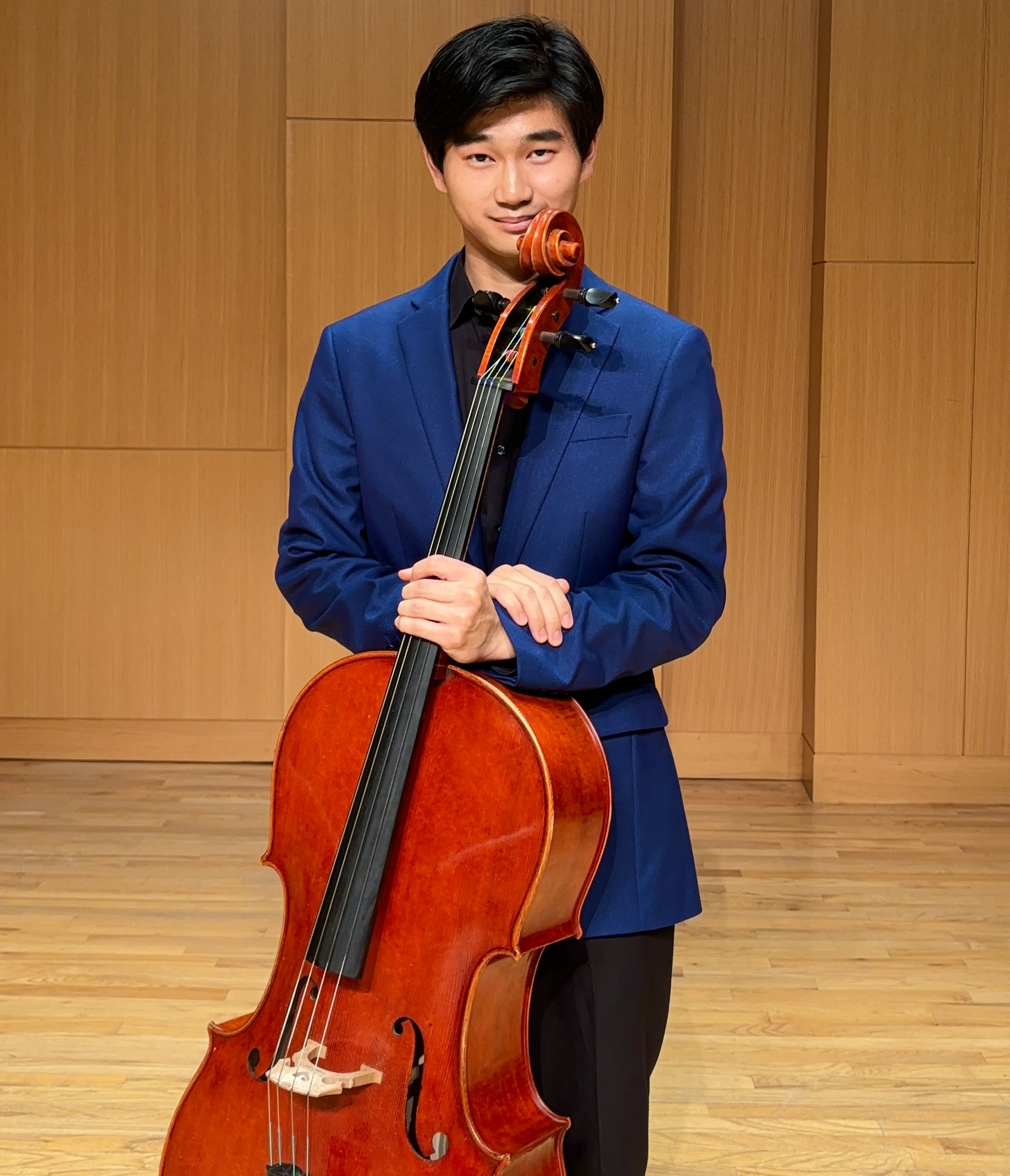 Eric Rau
Eric Rau is in his fourth year of undergraduate studies at the University of North Texas, pursuing a degree in cello performance as a student of Professor Nikola Ruzevic. Originally from the Dallas-Fort Worth metroplex, Eric started playing 