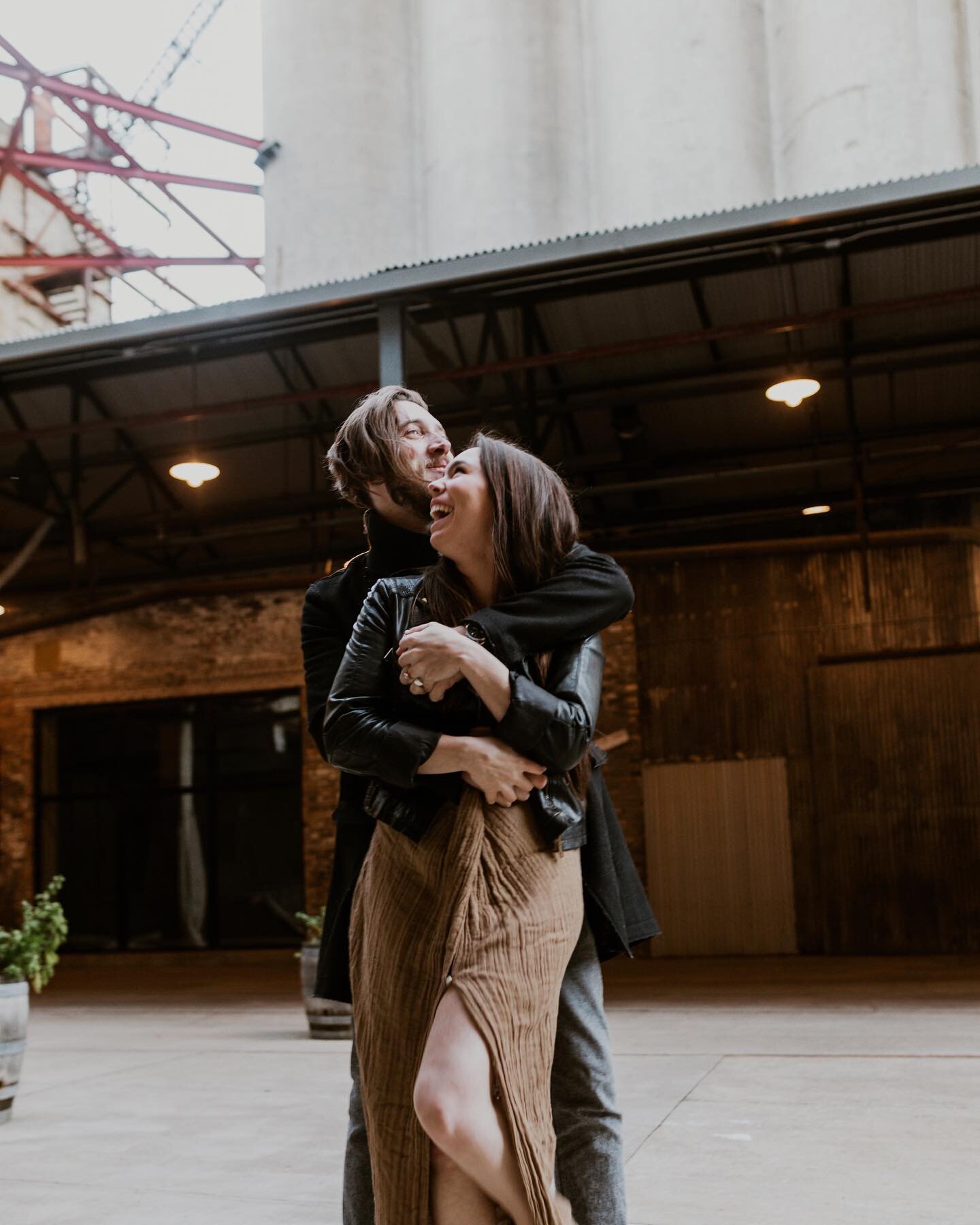 Pre-snow shenanigans with the lovely @jillian_blanc behind the camera. Gotta say I do love me some warehouse vibes.