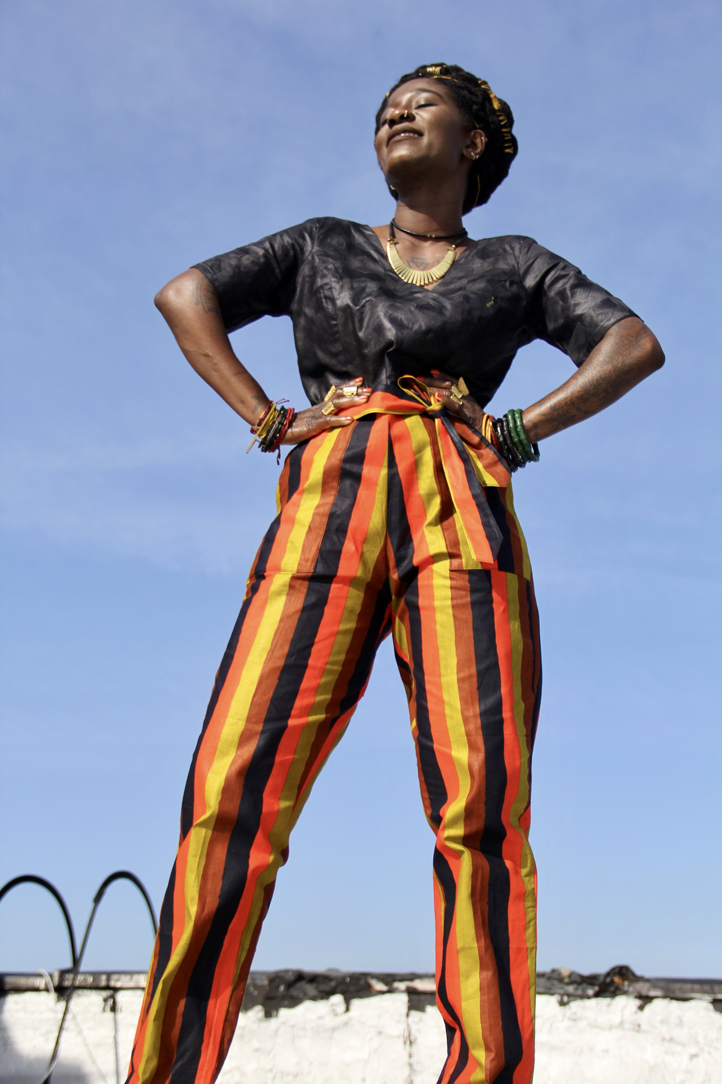 Short sleeve (stripes, black)