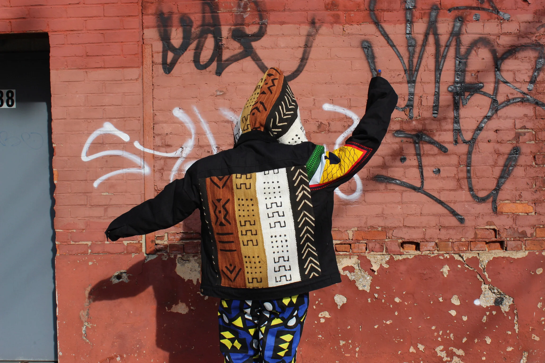 68A82603-B77E-4F23-97C1-5918A7F4E9A1