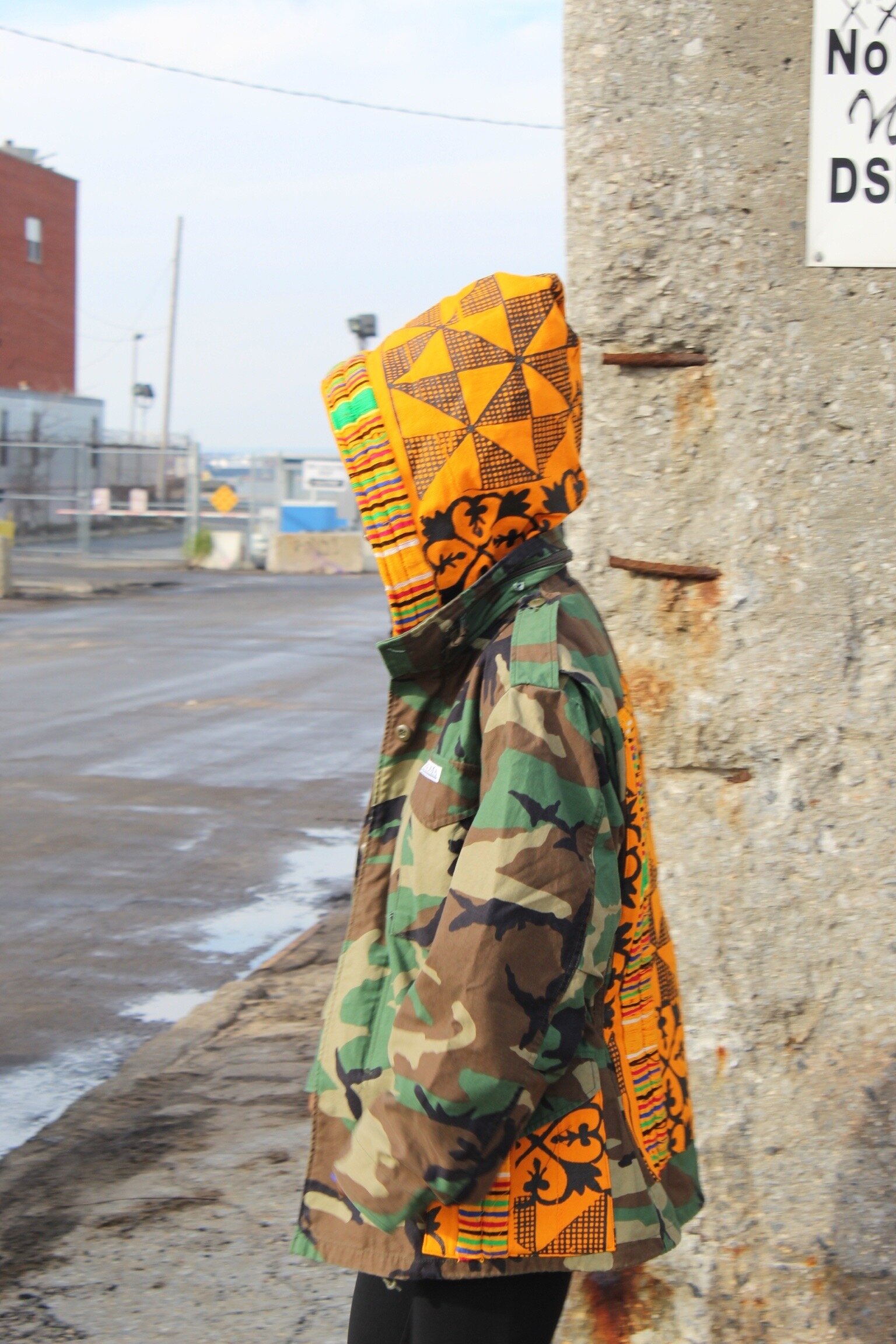 AB5EE764-0D76-46B5-A4A6-5F9F80C7B23D