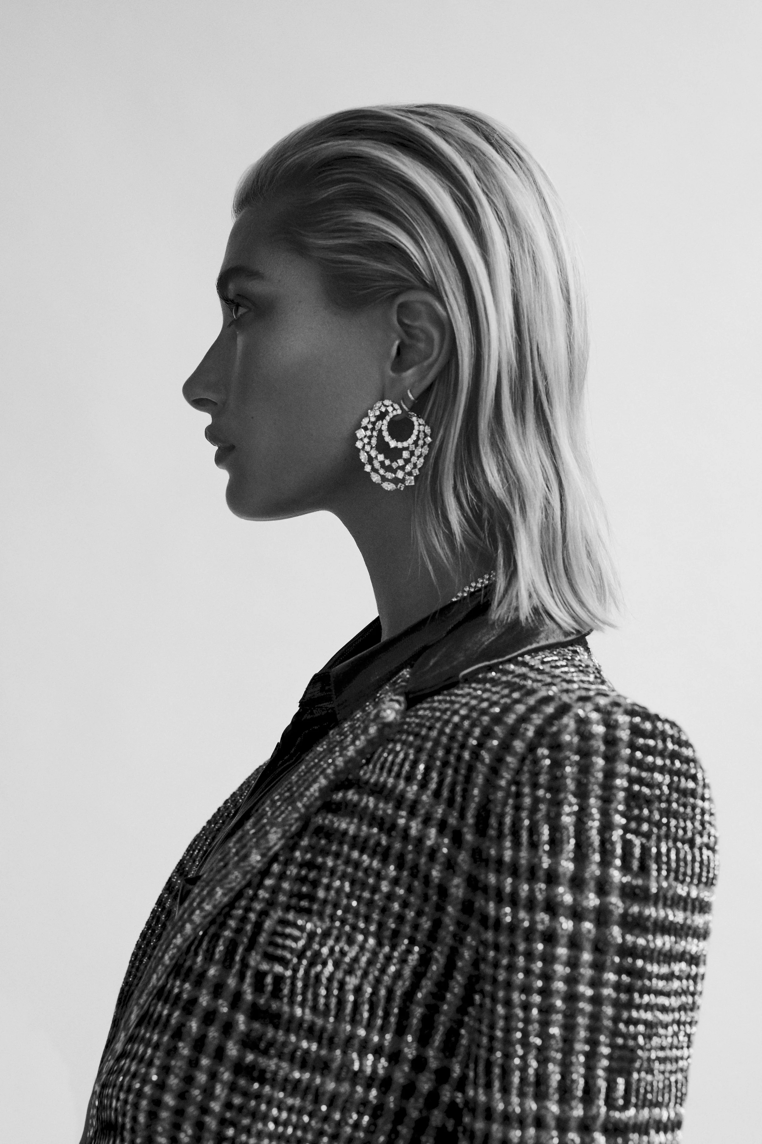 Look_02_VOGUE_ARABIA_006_V3.jpg