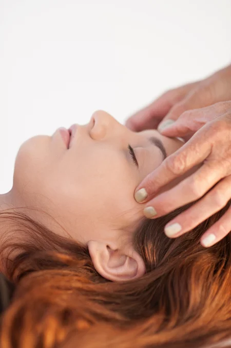Marma session for relieving anxiety. Photo by Elena Ray