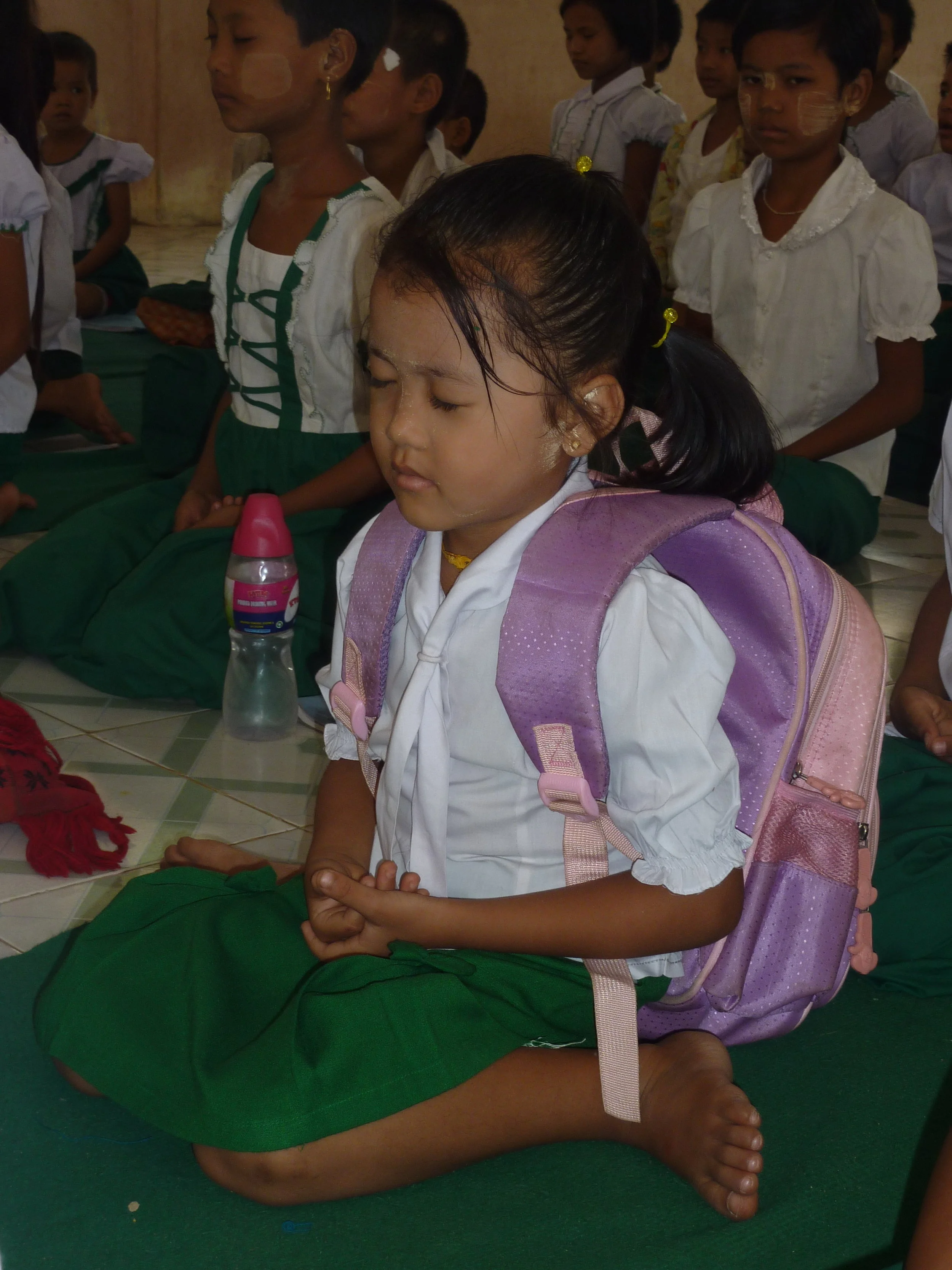 Meditation in Yaytagone Taung