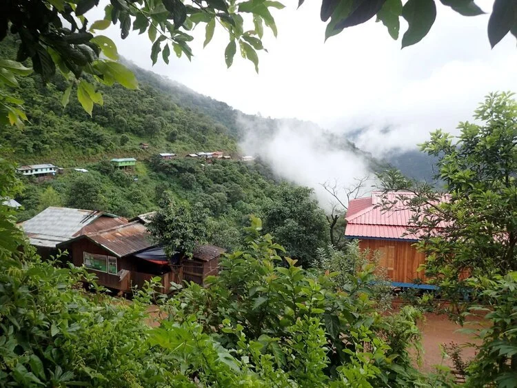 ချင်းလူမျိုးတစ်ယောက်ရဲ့ ရှုထောင့် - အကြမ်းဖက်မှုရဲ့ သရုပ်မှန်