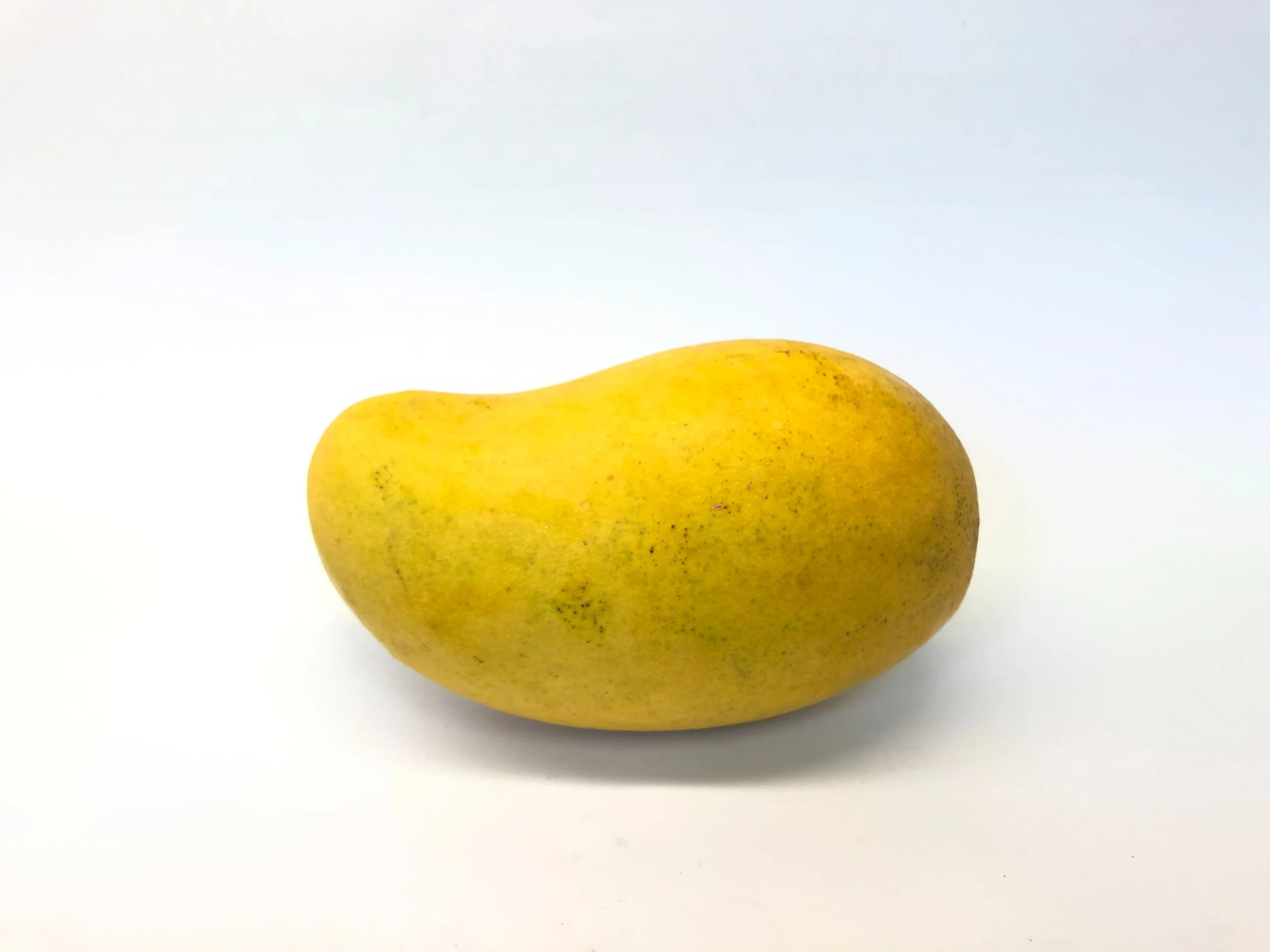 Choosing the perfect mango