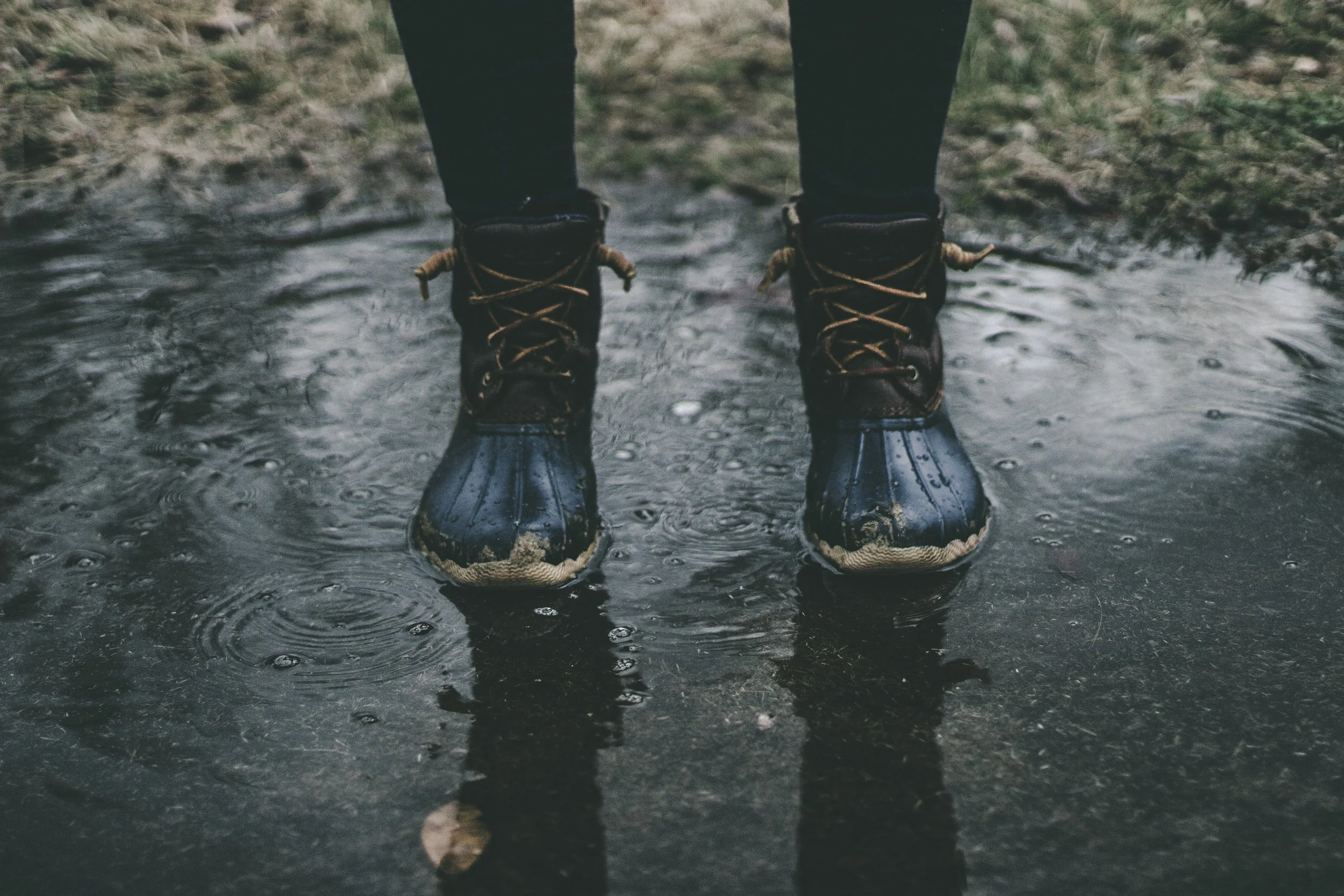 What shoes to bring during rainy season?