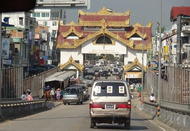 In Mae Sot, Witness to the Human Cost