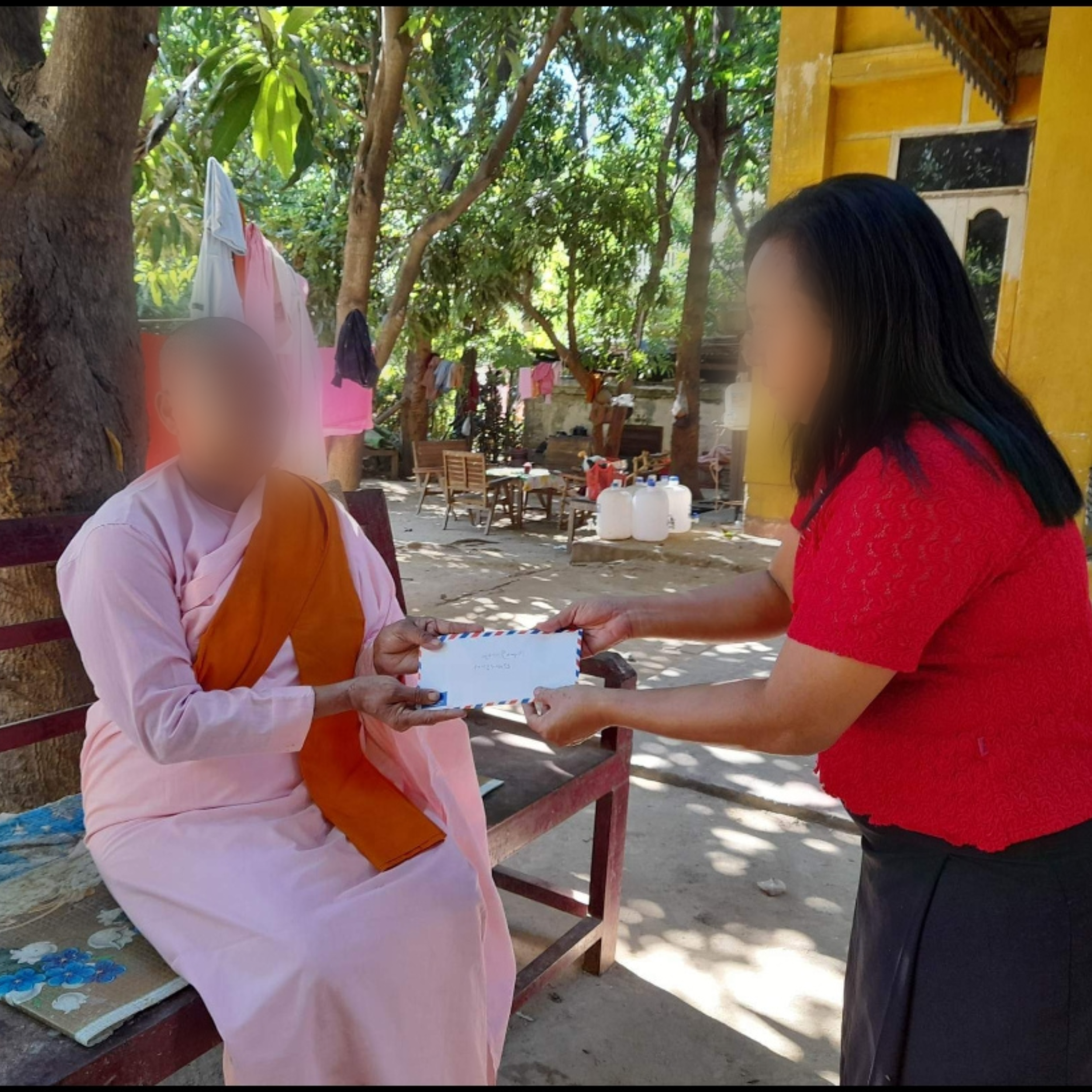 The Buddhist Nuns of the Sagaing Hills