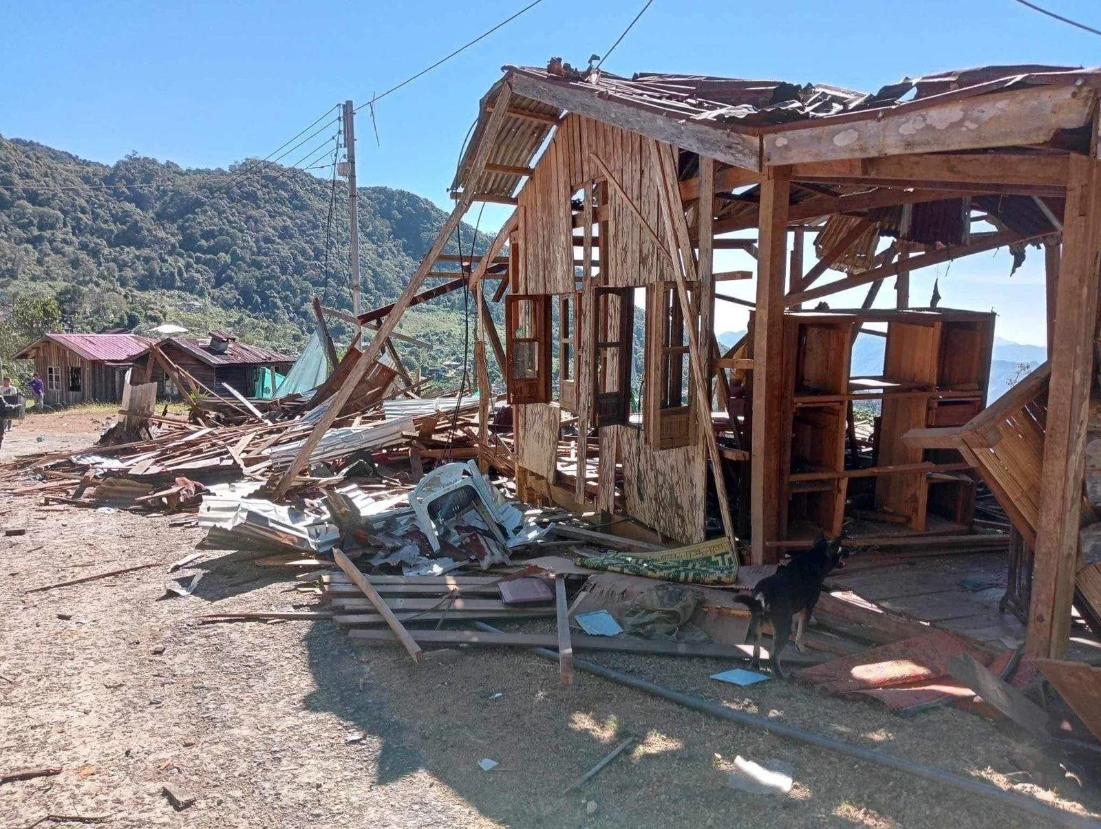 Lailenpi is Under Siege 