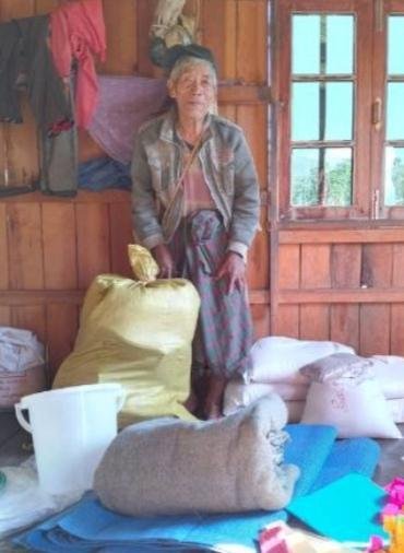 AN ELDERLY MAN WHO WAS ON THE BRINK OF DEAT- SFH MEDICS TREATED AND SUPPLIED HIM WITH FOOD AFTER MEDICAL AID .jpg