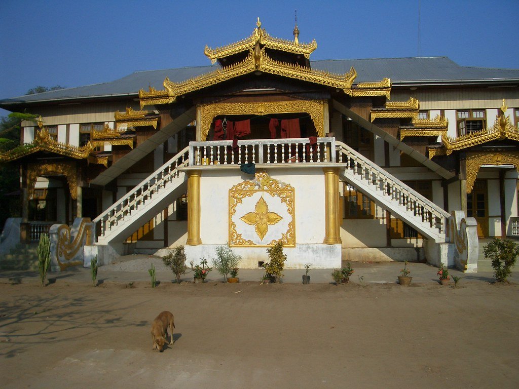 Ingyinbin Under Fire