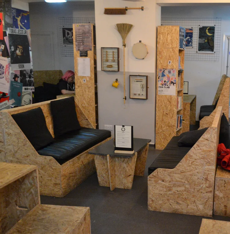 Seating+Area.jpg