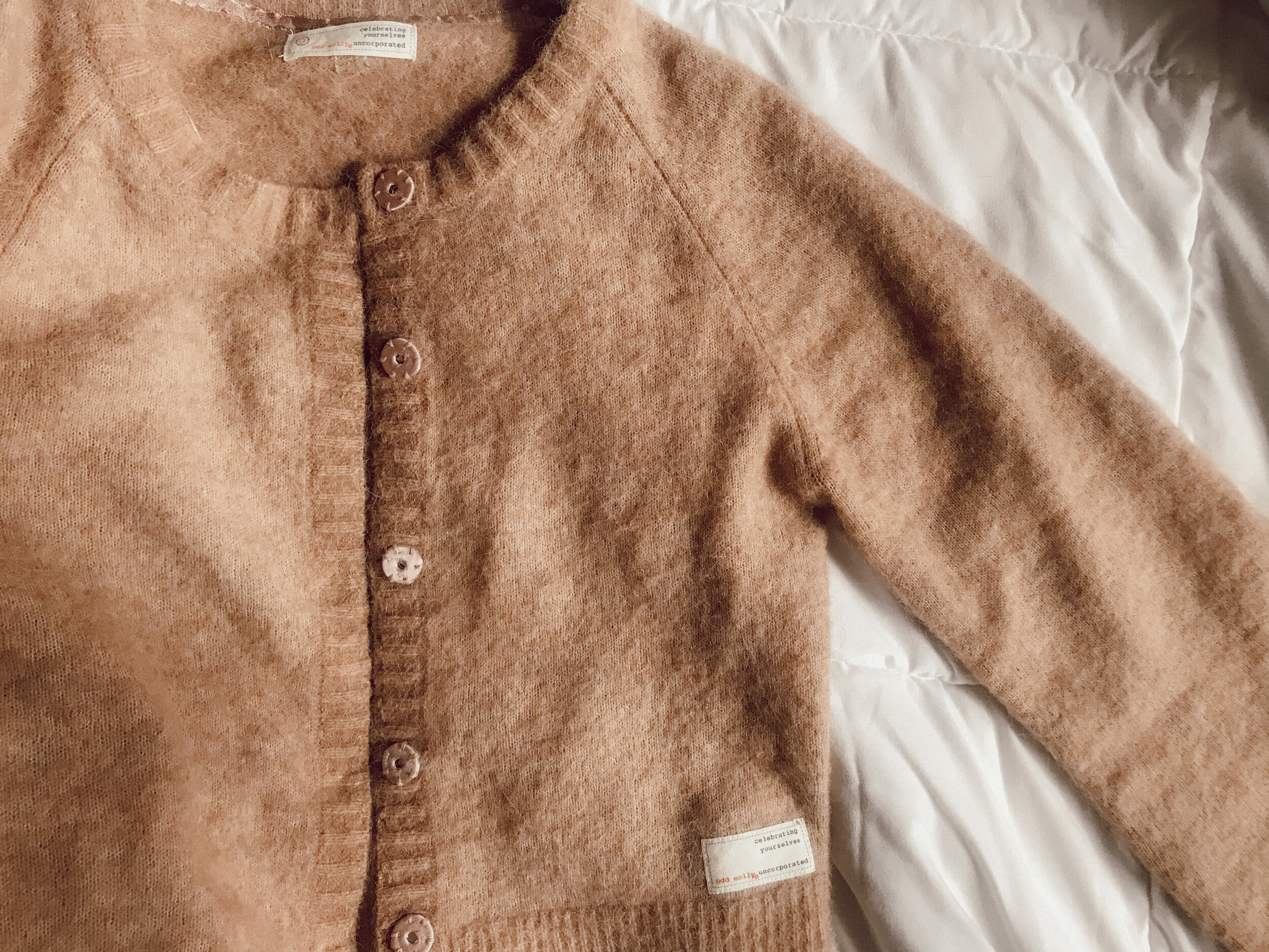 7 Day Challenge: 7 Ways To Wear A Cardigan