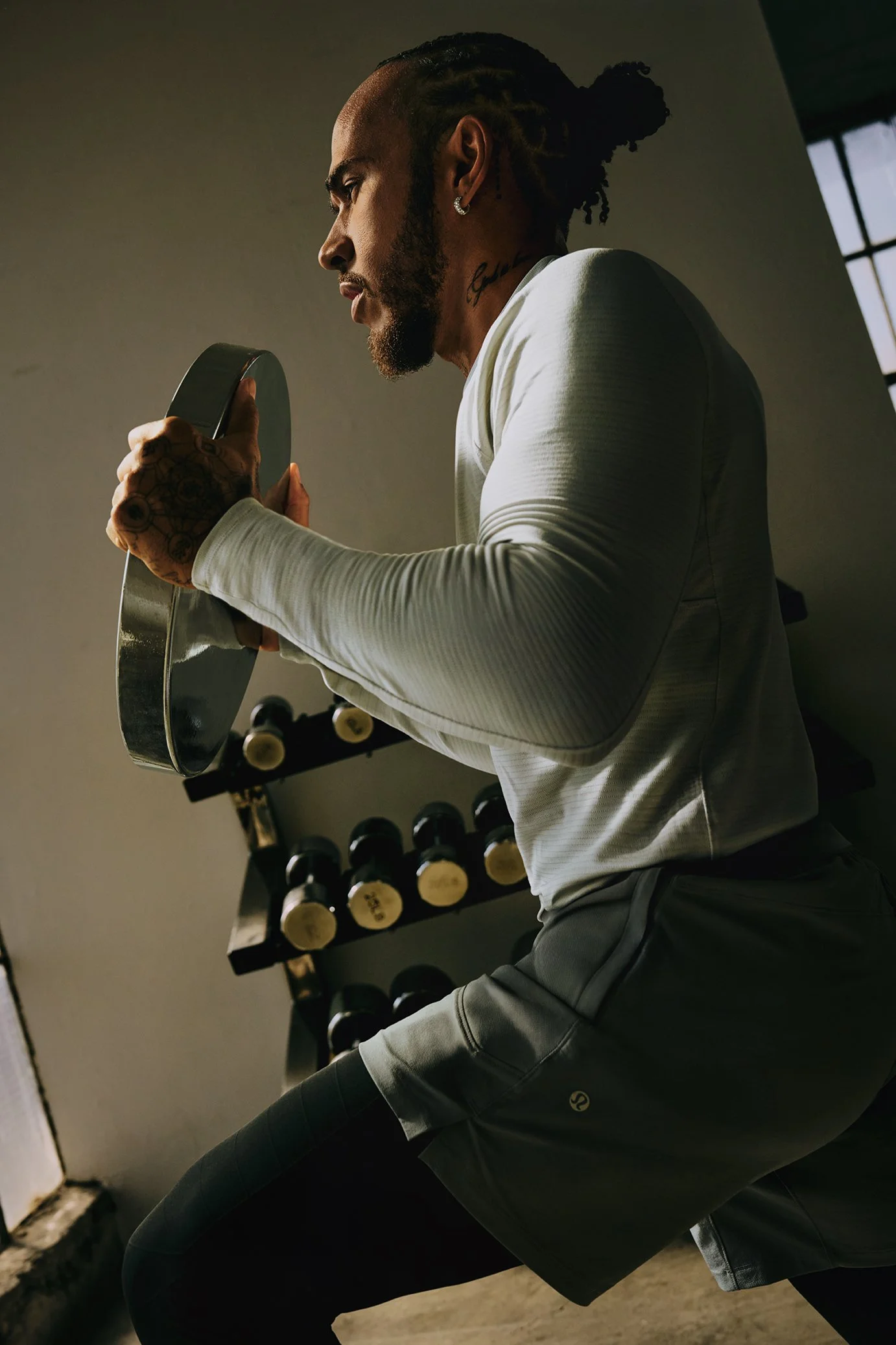 lewis-hamilton-lululemon-calebharperomens-7.jpg