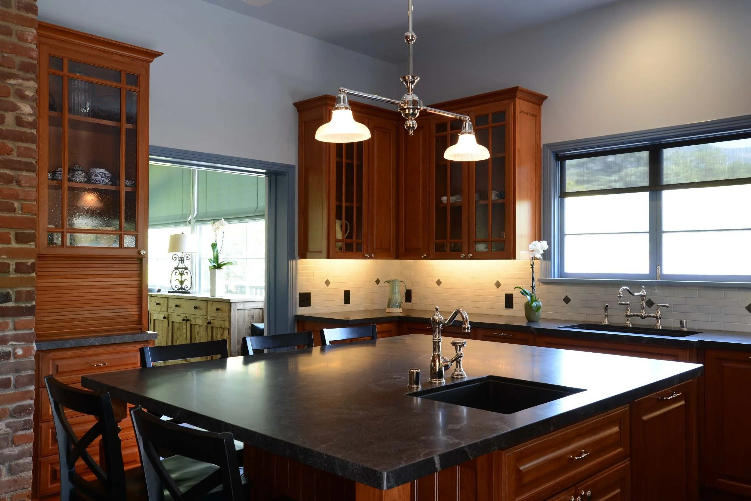 Neufer%2FBoston Presentation_Page_08_Image_0001.jpg