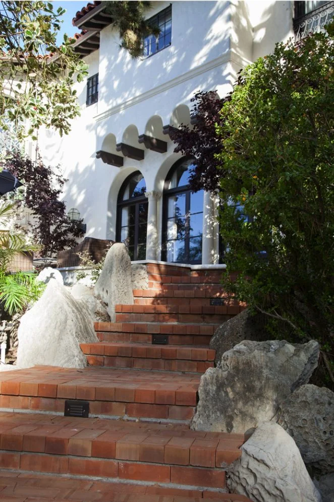 Fairmount Exterior  (1)_Page_09_Image_0002.jpg