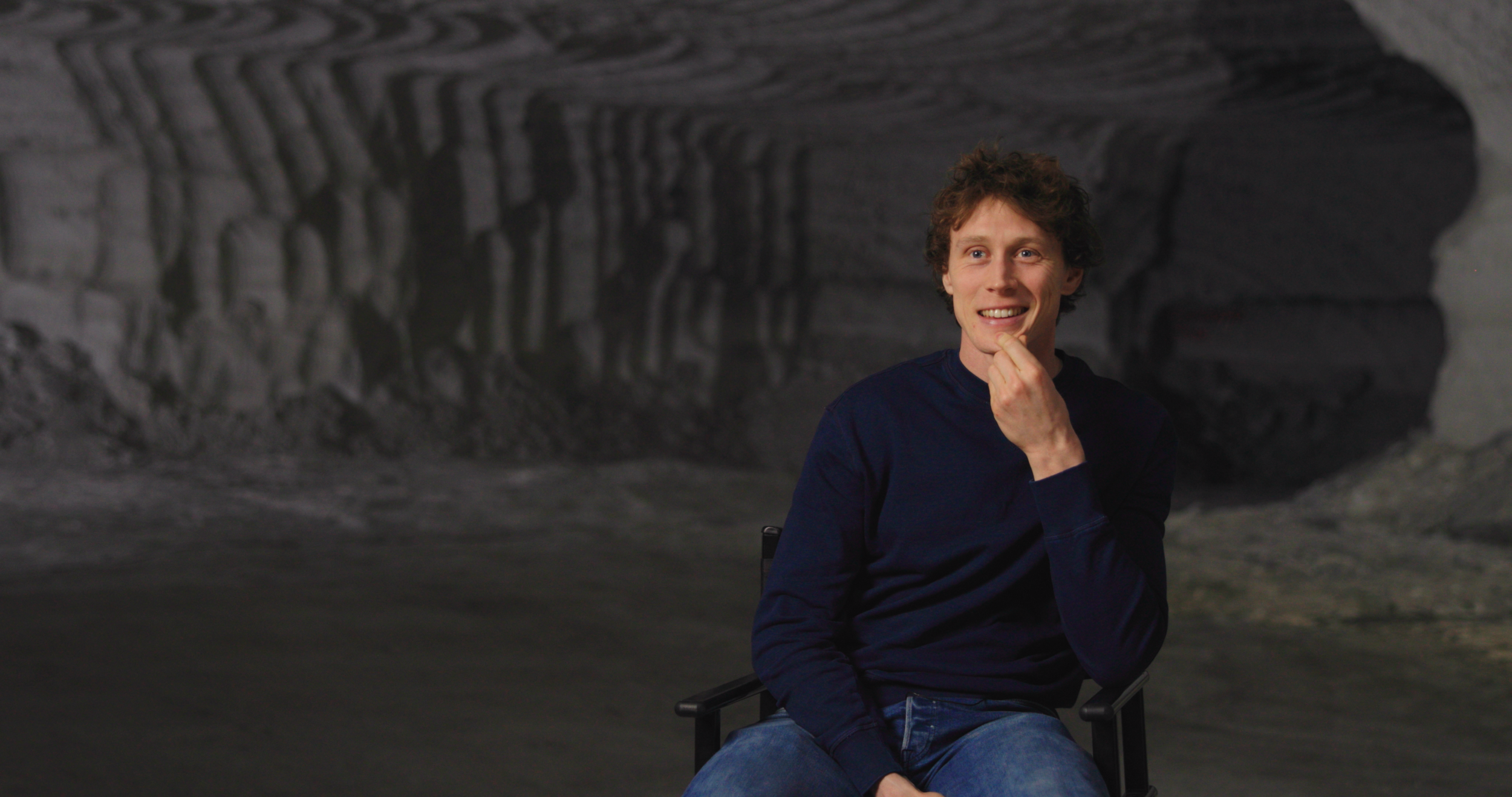 Day 2.01_18_31_00.Still001.PNG