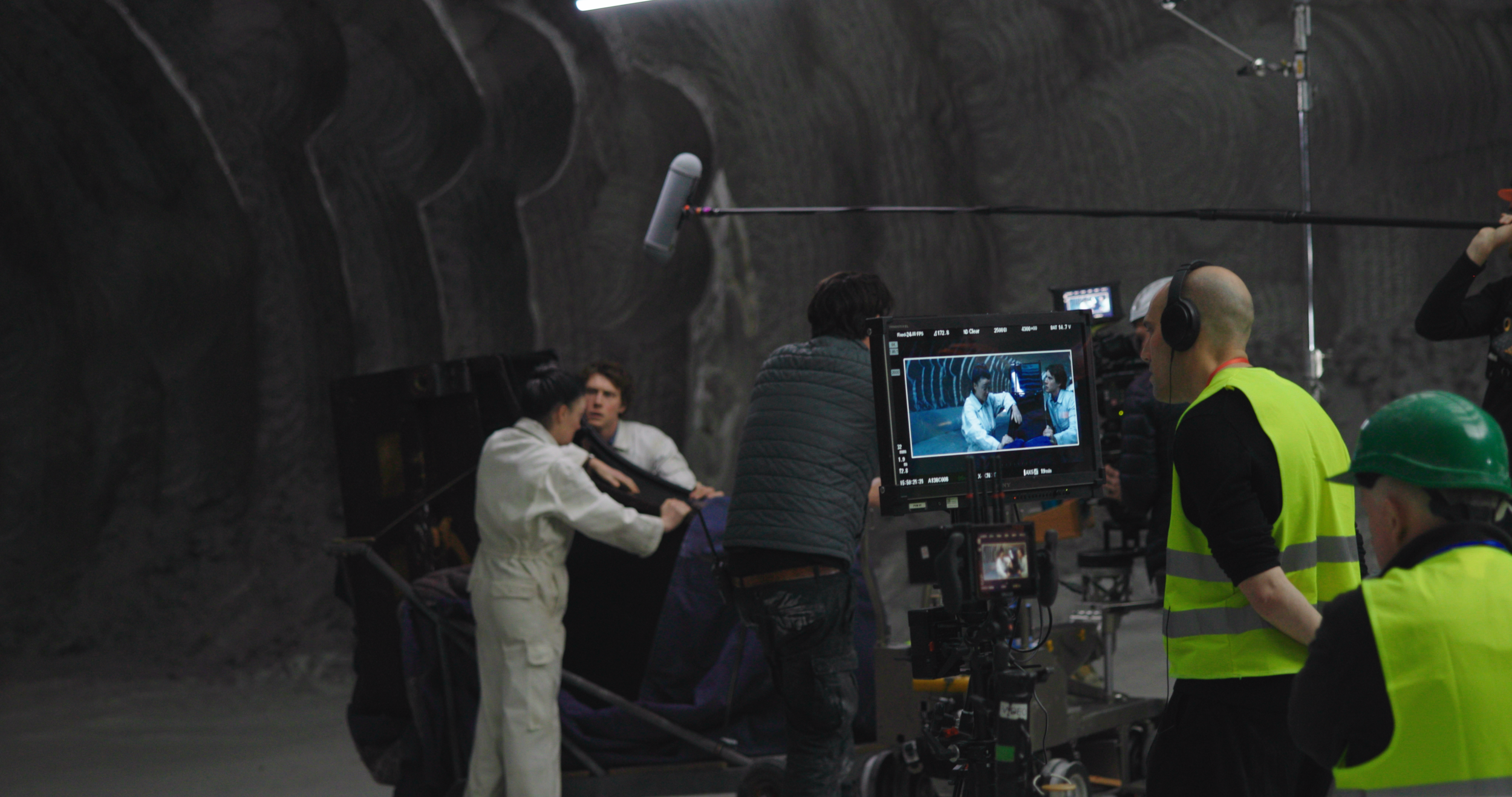 Day 1.01_49_09_00.Still013.PNG