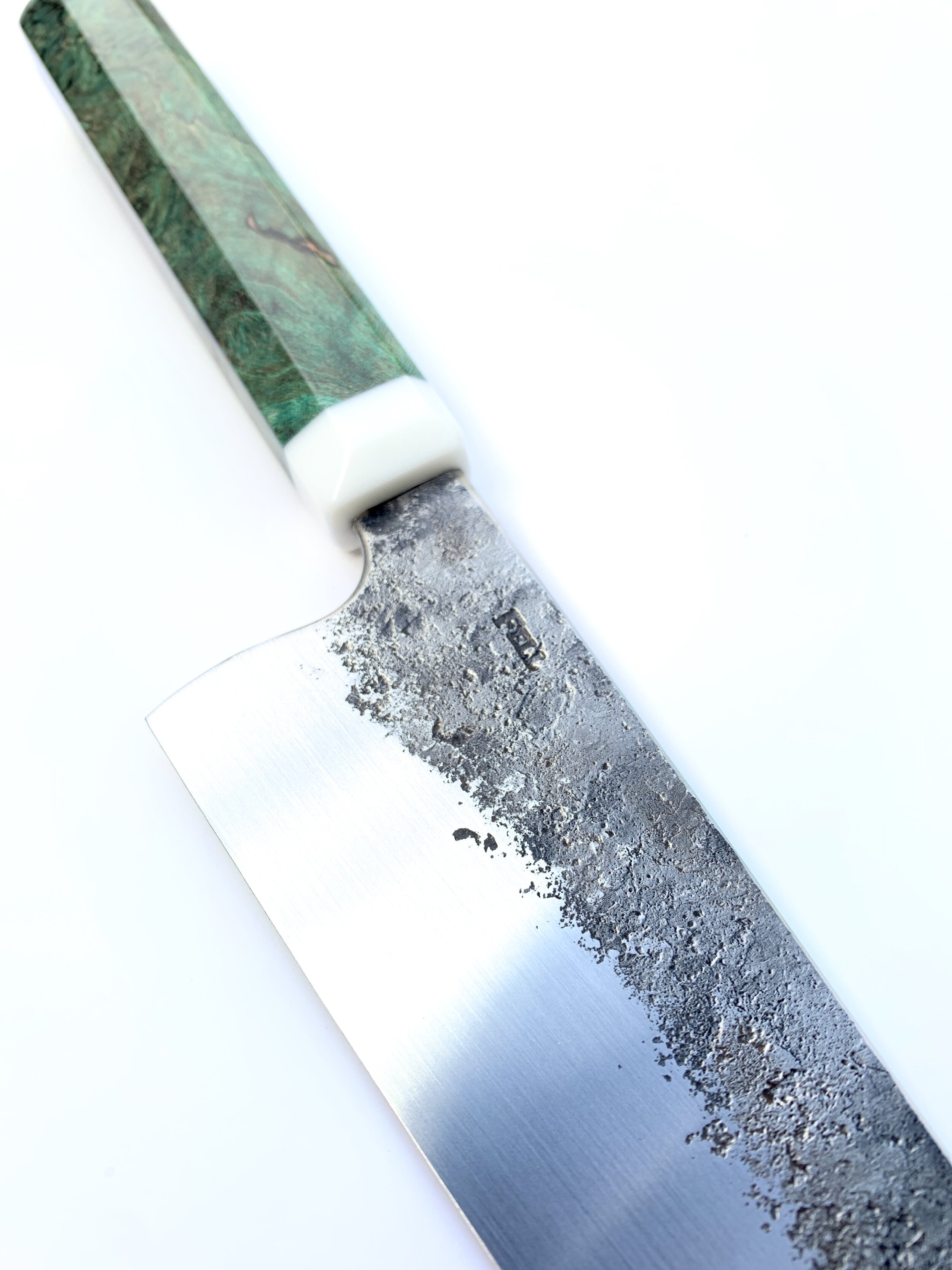 EADEF609-B56F-423F-B676-84F827FBBE85