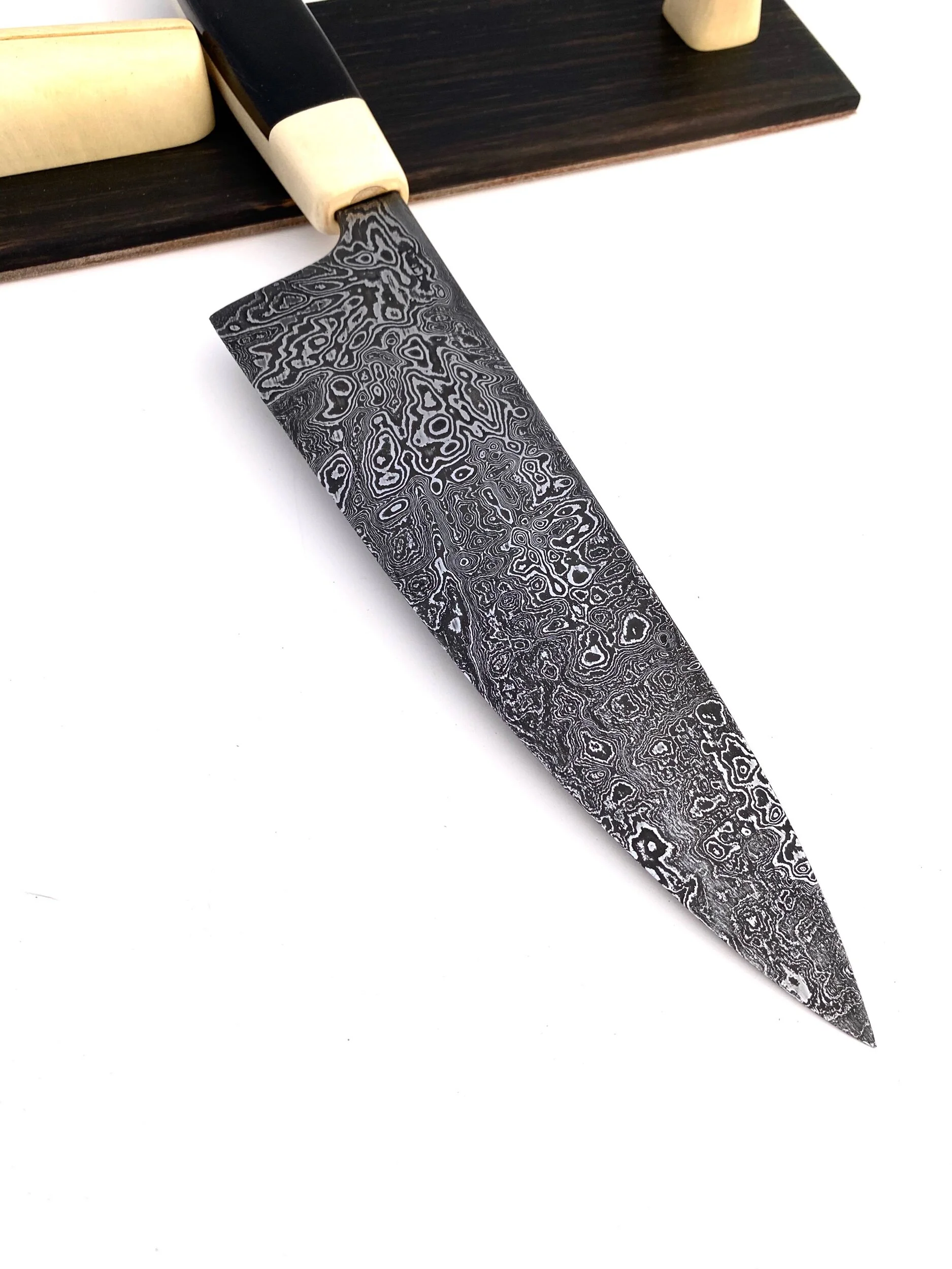 C543DBD3-67A5-4C56-8FD8-398B55E5E7CC