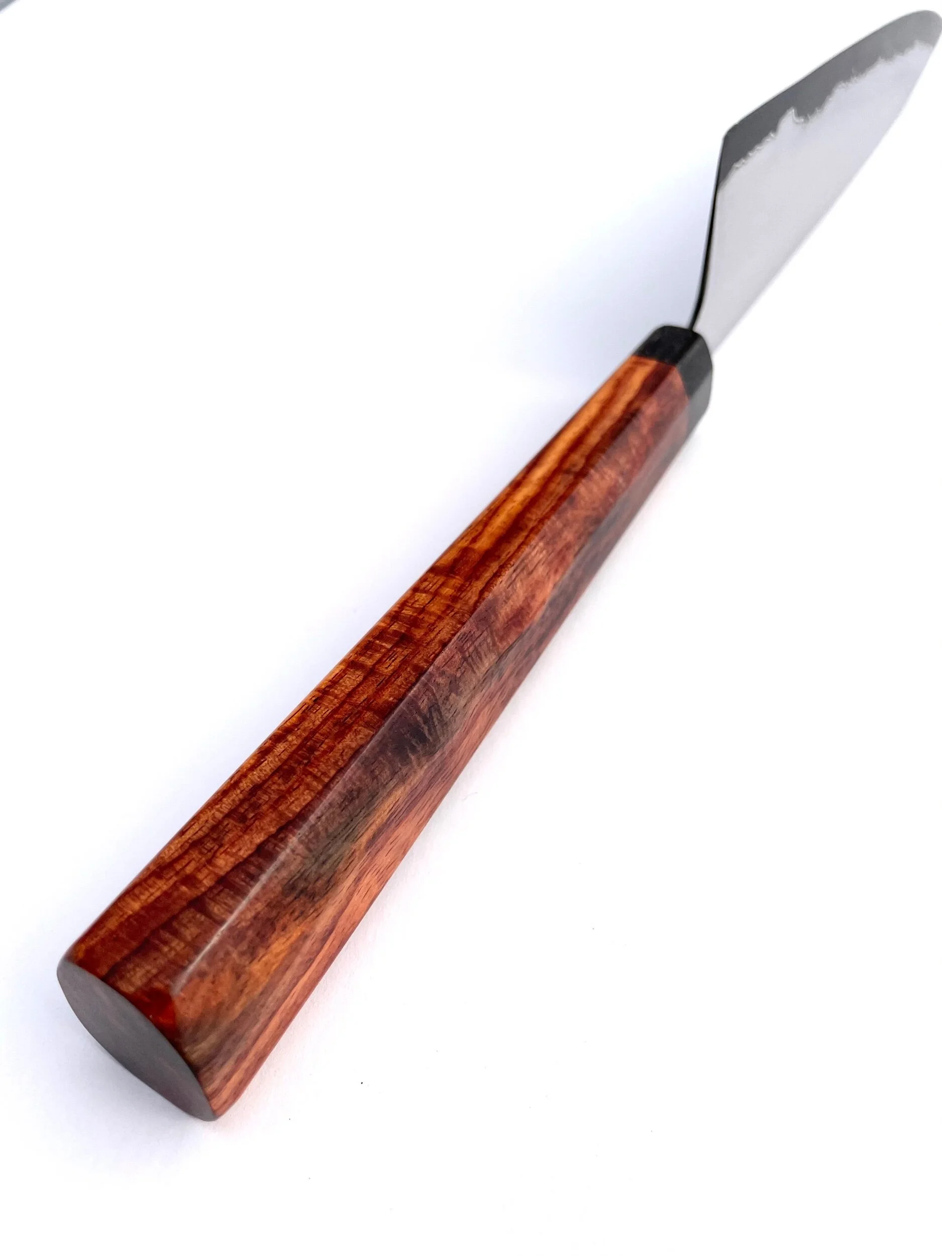 DF2896D3-12FA-41B3-8F51-C5E6A6EB1121