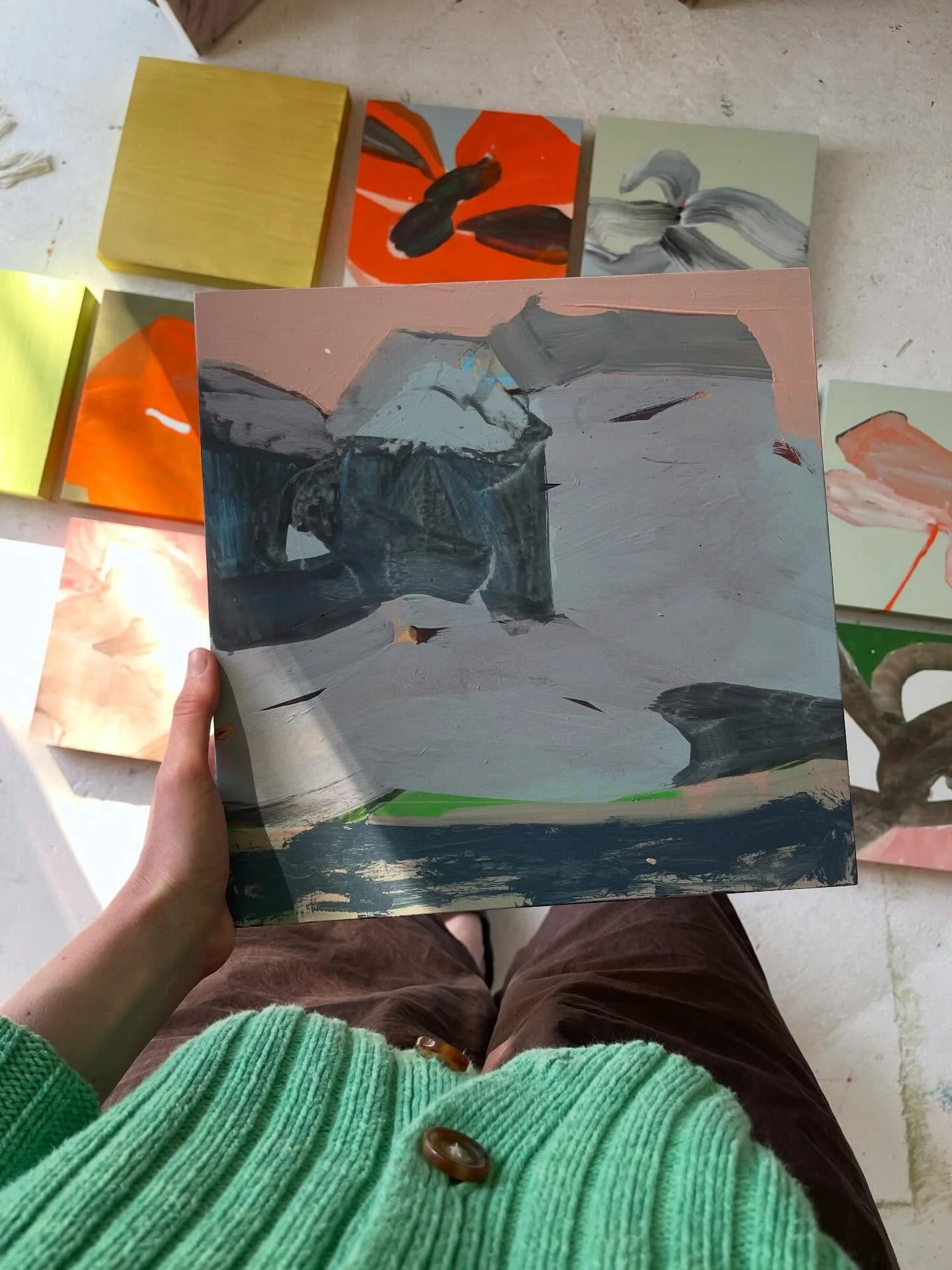 Devoting my practice to these warped, floral shapes over the last 6 months has freed up my mind so I can be more present in my day-to-day. It&rsquo;s also been so grounding to throw myself into the symbolism of flowers which, to me, is the perfect em