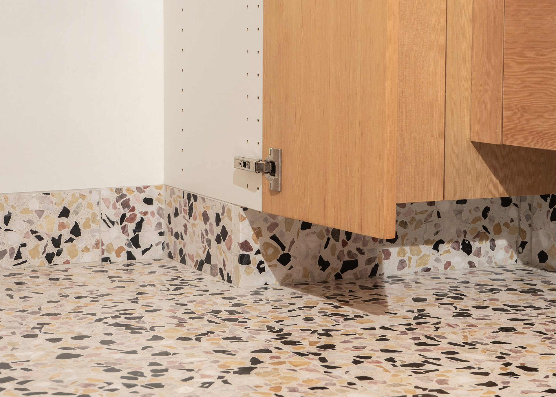 Tretow Terrazzo Bathroom 17.jpg