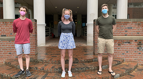 Image of three students from the College of William and Mary in 2021.