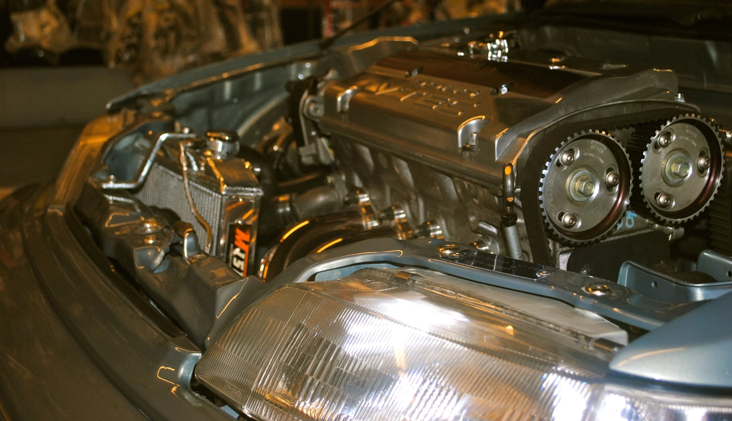GalleryGarageHondaEngine2.jpg