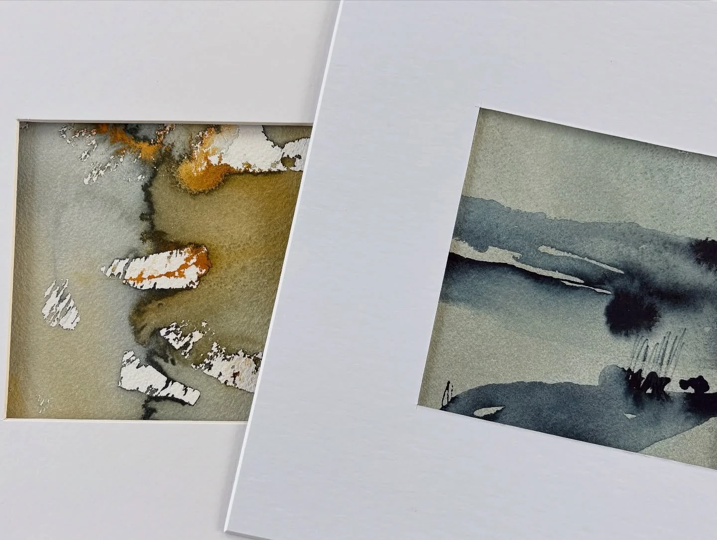 Black Friday is not really a thing for small businesses&hellip;but I am offering FREE shipping on my mini art works 💫 

Only 4 left 😍

Please message direct if you&rsquo;d like to buy 💙

Wishing you a lovely weekend 💫

Laura x 

#freeshipping #ar