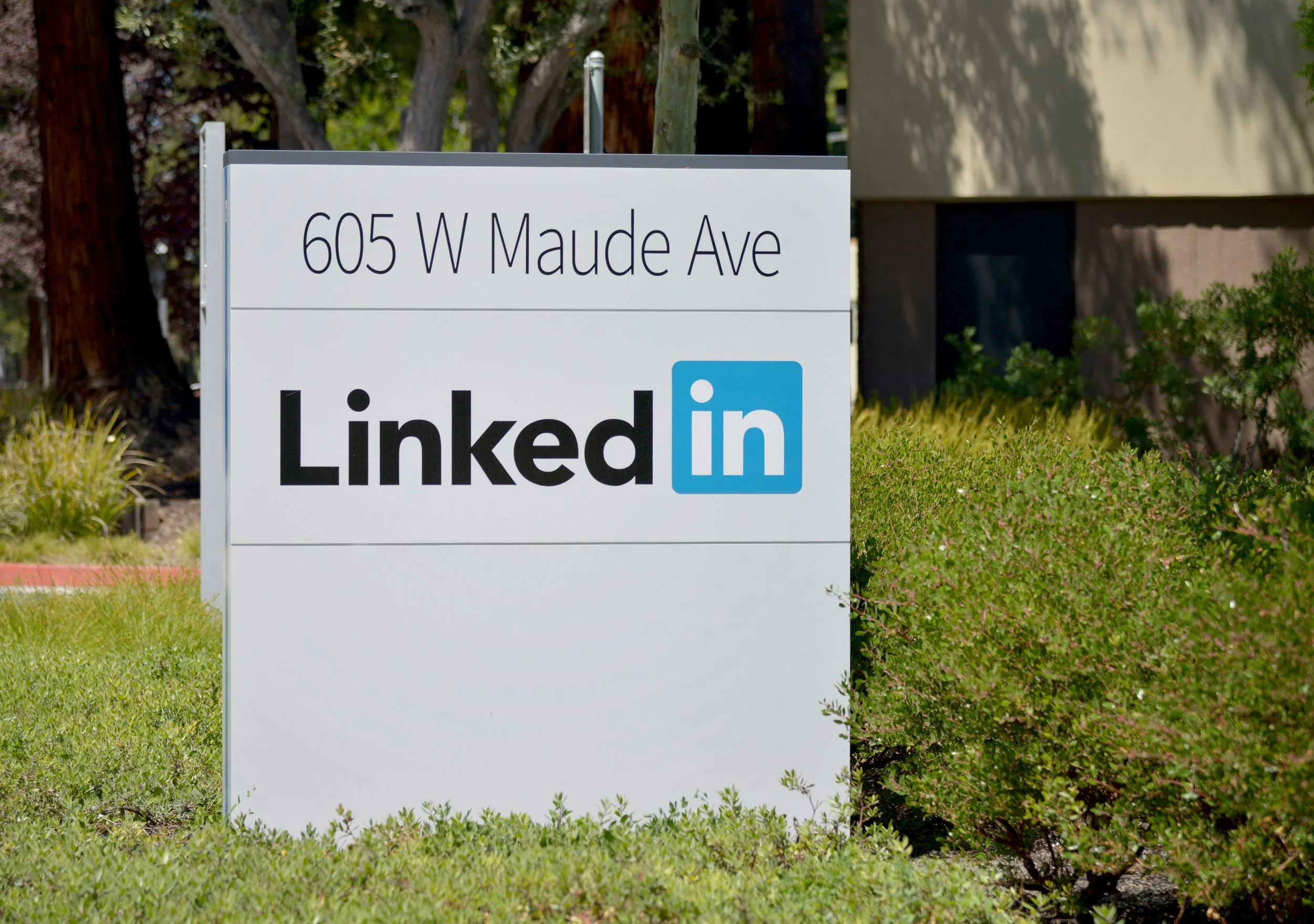 ПОШУК КОМПАНІЙ У LINKEDIN