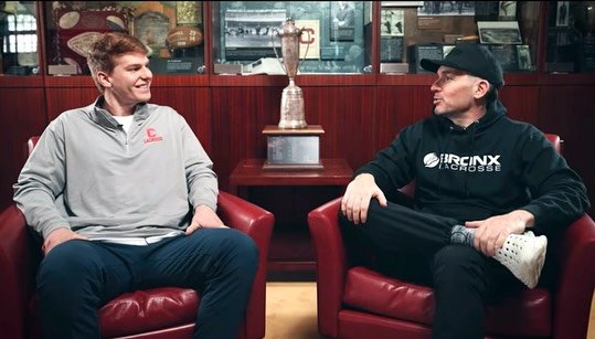 Incredibly honored to have the influential @paulcarcaterra wear the Bronx Lacrosse hoodie during his Through the X interview with our AMBASSADOR @CJ_Kirst!

Paul has made an enormous impact on our student-athletes in the Bronx, and continues to be a 