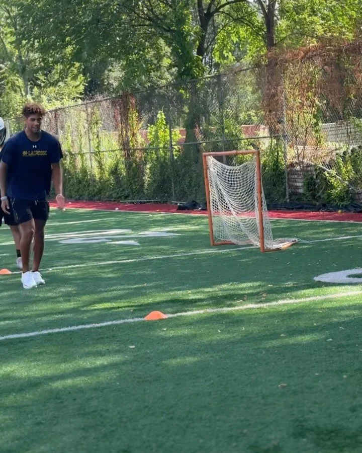 Huge congratulations to Shawn Lyght on winning the Tewaaraton Award 🏆

Last summer, Shawn came up to the Bronx and spent time teaching our kids, sharing his knowledge, leadership, and passion for the game. Watching one of the best defenders in the c