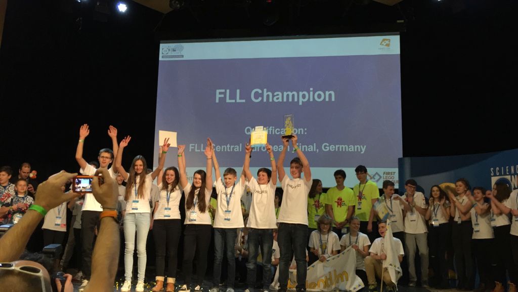 4.-6.2.2017 – Semifinal V4 First Lego League