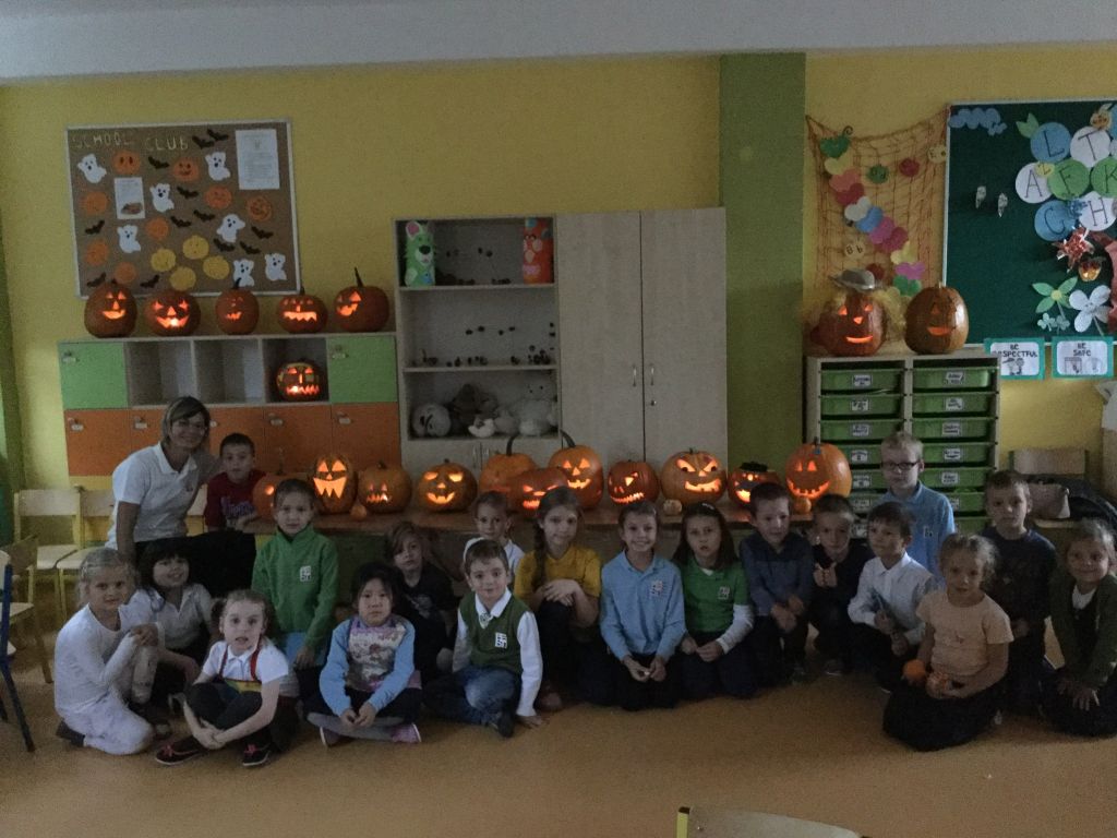 Pumpkin party in School Club
