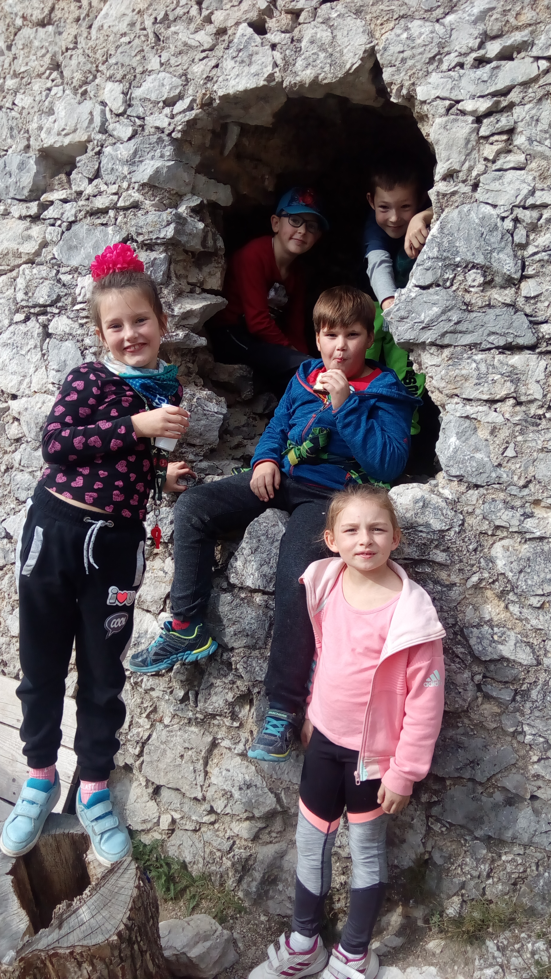 Hiking trip to Plavecky hrad