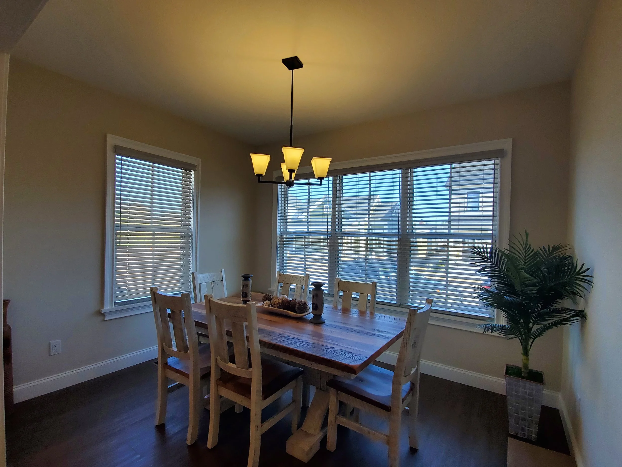 wood blinds.jpg