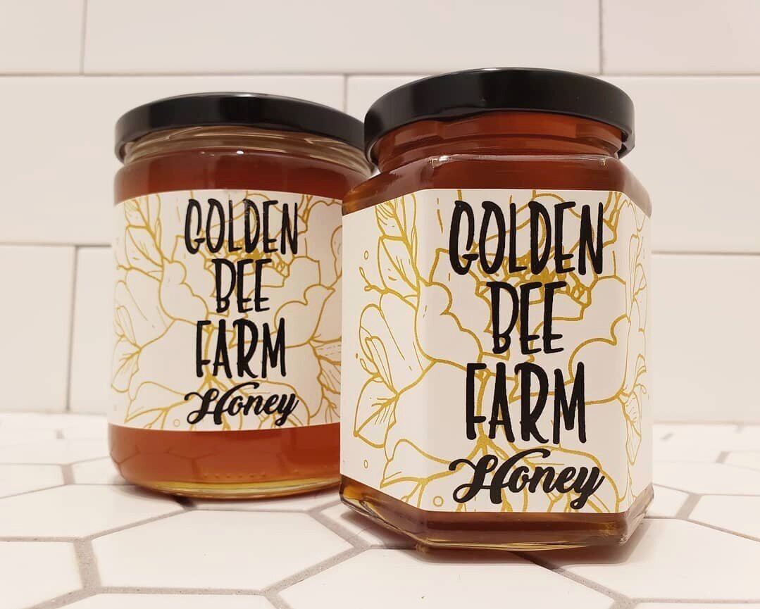Golden+Bee+Farm+Oxford+Michigan+Beekeeper+organic+raw+honey.jpg