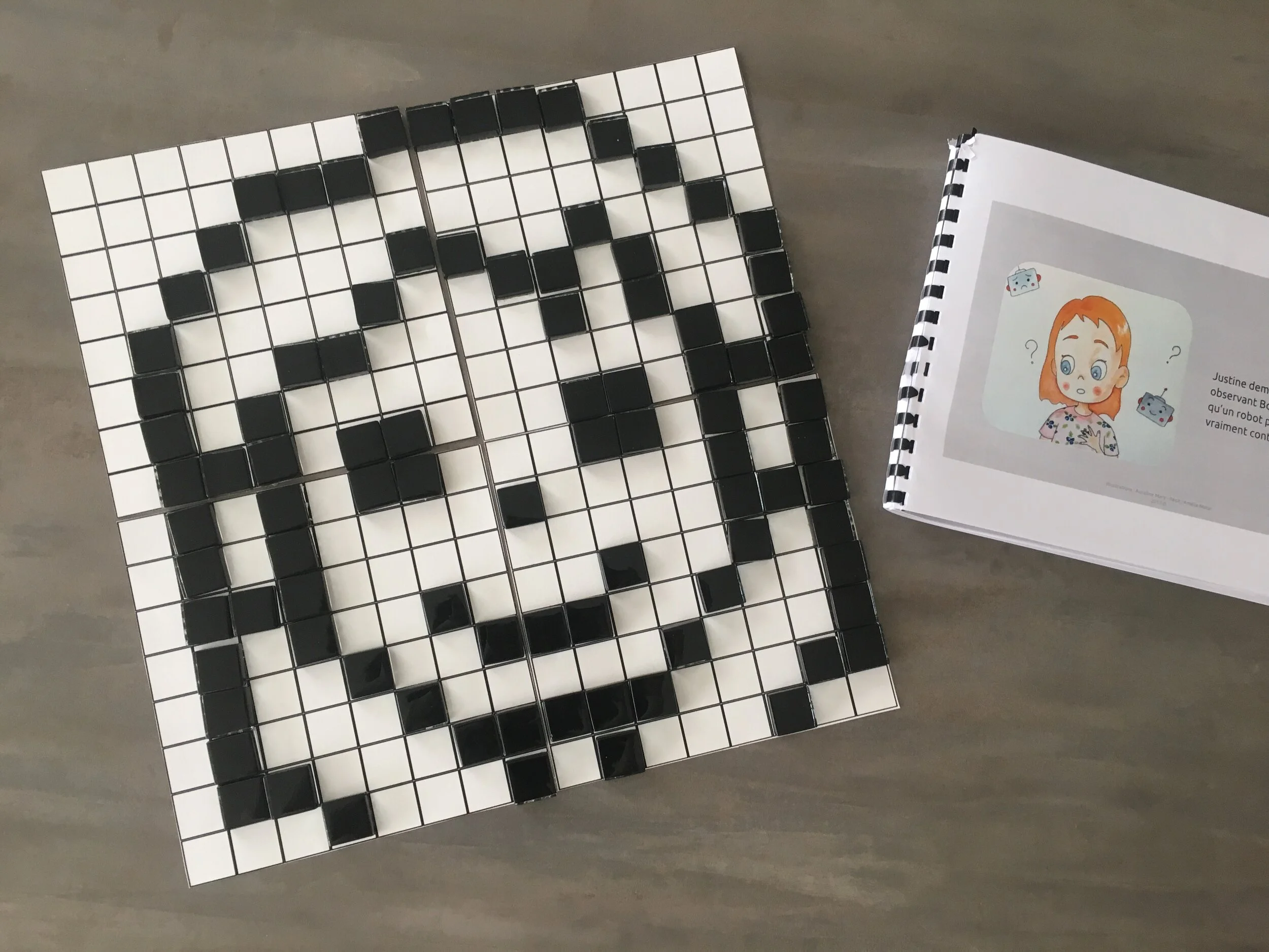 Une fois le langage binaire maîtriser, les enfants seront à même de créer leurs propres images façon pixels.