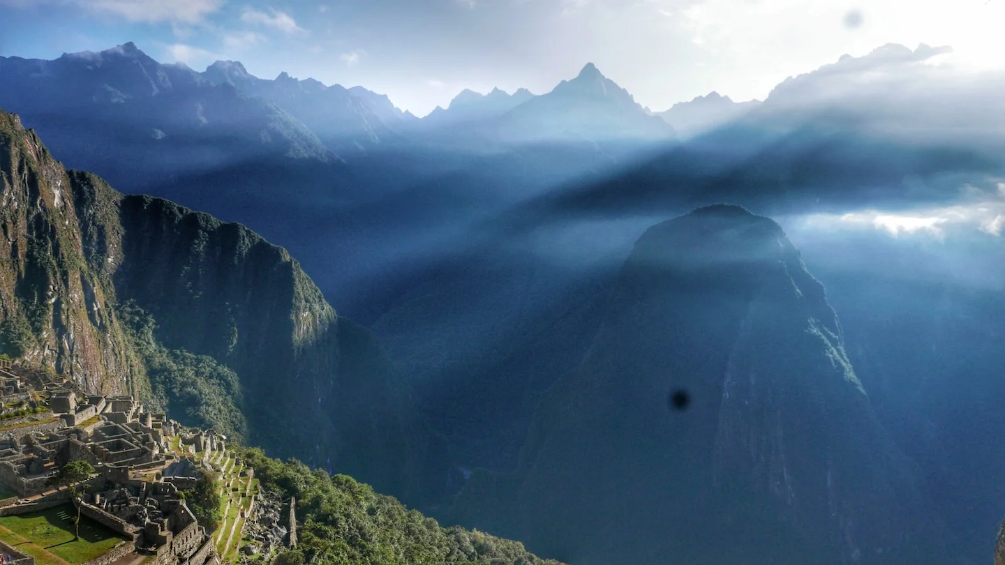 light over machu pichu.jpg