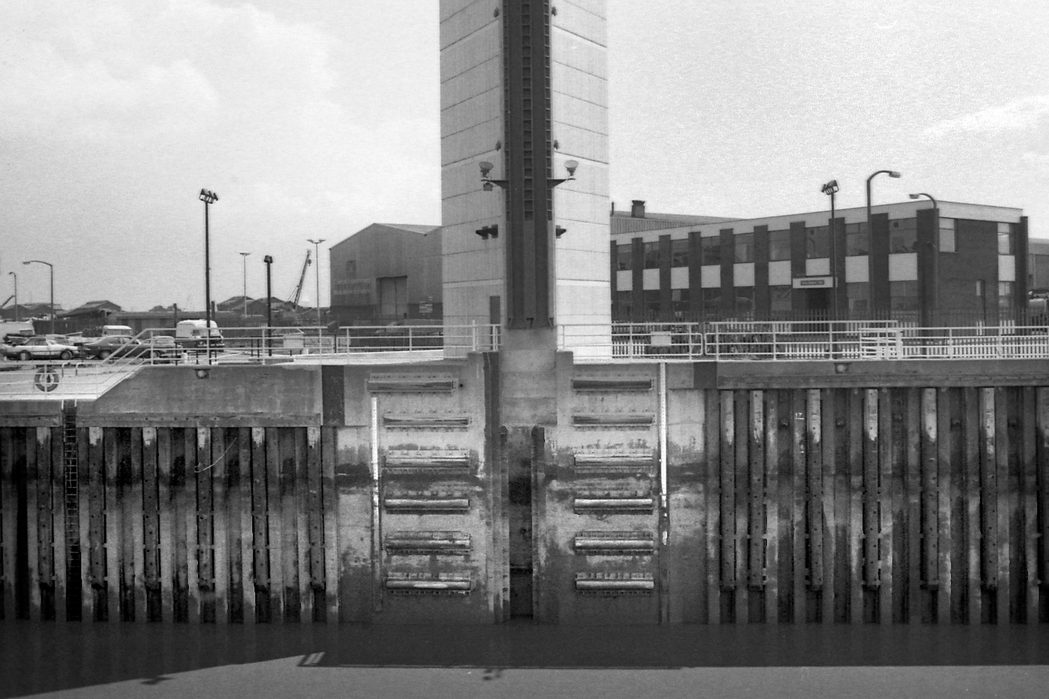 Hull Tidal Barrier, River Hull, 1986