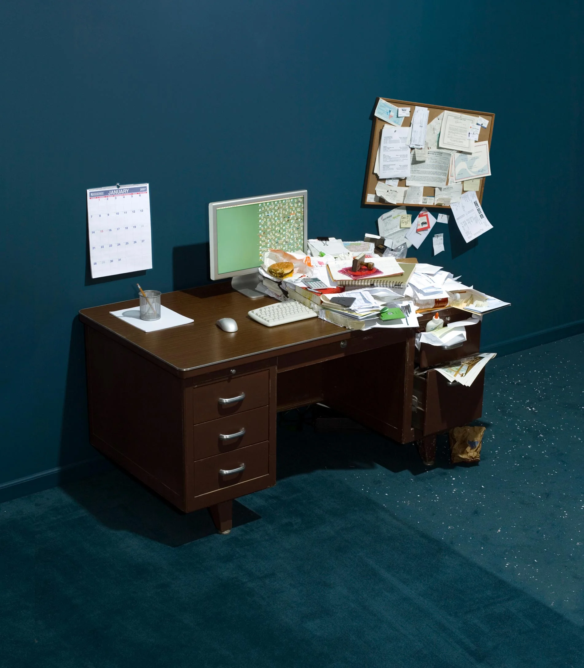 desk-hero-(adjust).jpg