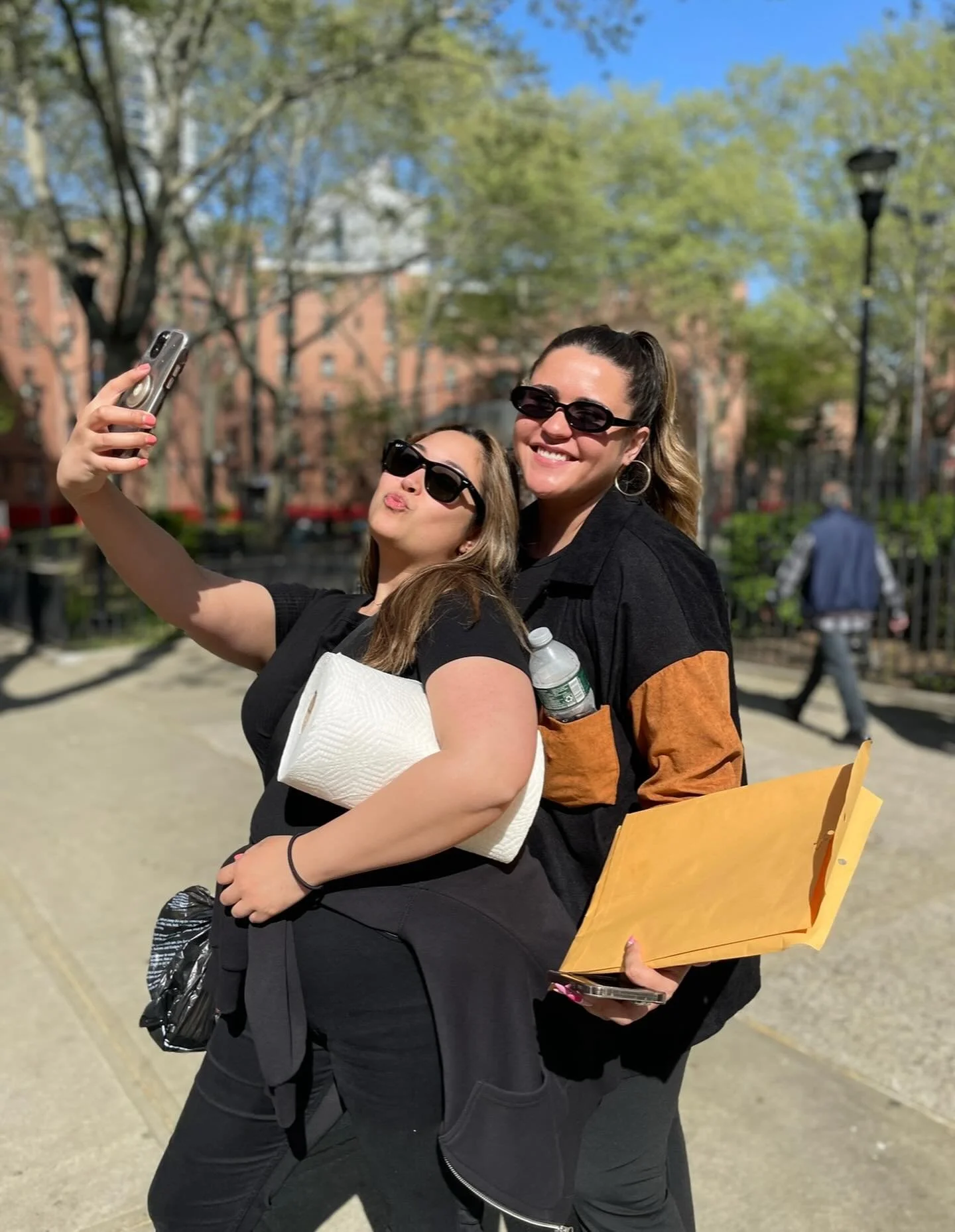 On set with @andrea_quinones_ and @marielmarinomakeup #unsung #pilot #newyork #film #tv