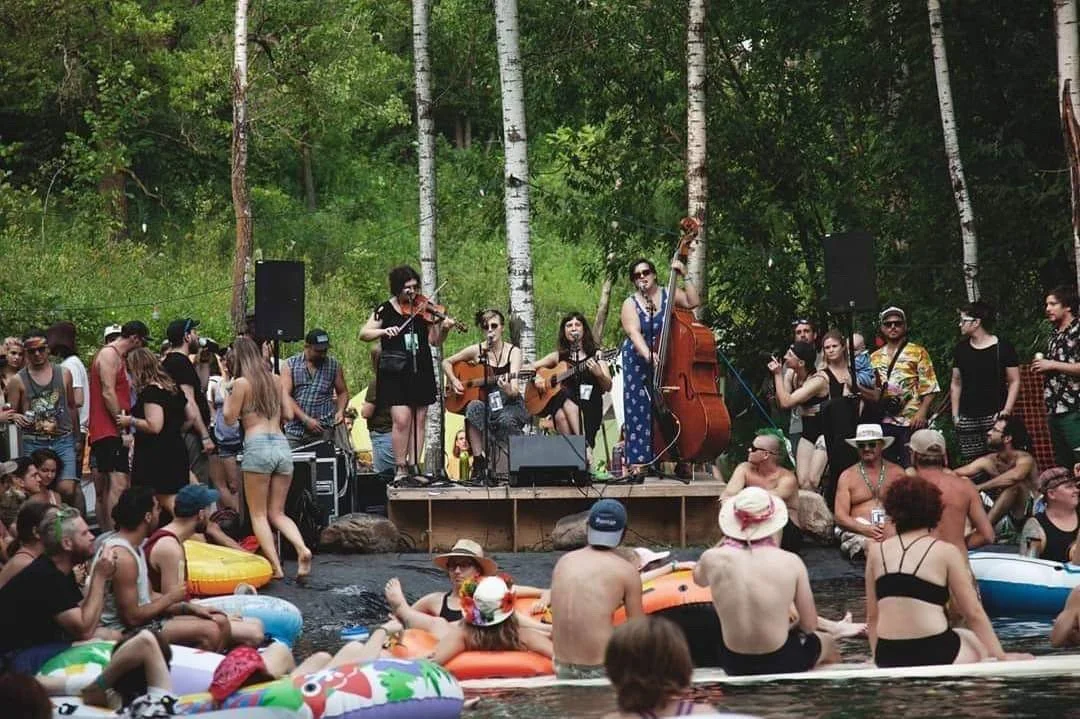 Juvel live at Rainbow Trout Music Festival. Photo by Hitomi Iwatani