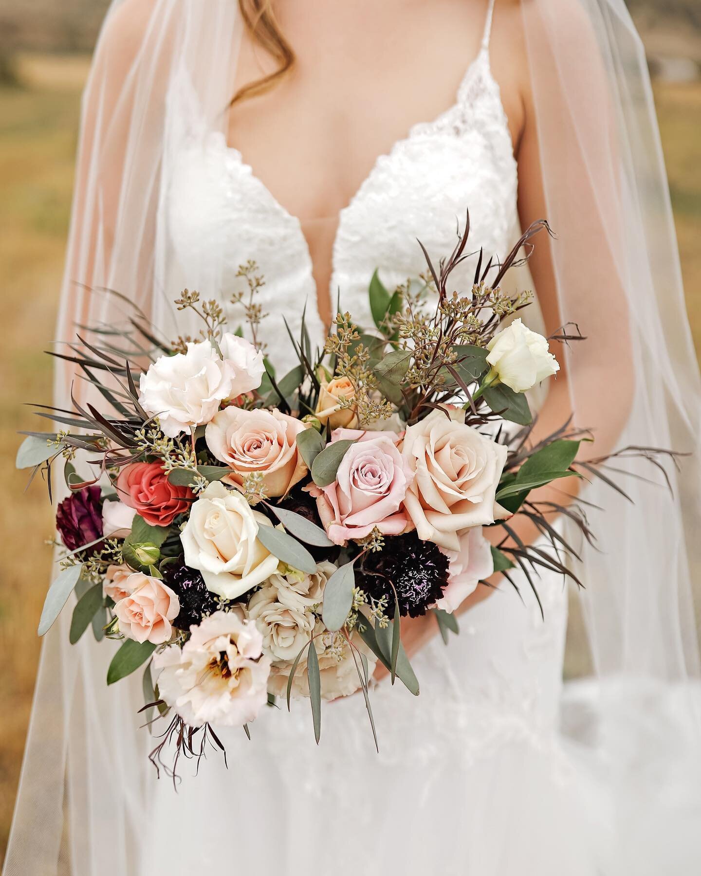 The color palette we choose was soft, romantic, and timeless. I loved all of the florals in this bouquet and this image captures each element so well.
Lovely Bride: @soph_mcclure
Photo Credit: @saranagelphotography

#localflowers #weddingflorist #wyo