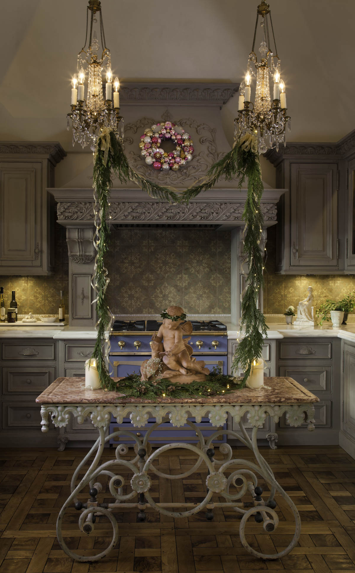 Garland Framed Cherub Centerpiece Holiday Design by Jennifer Chapman