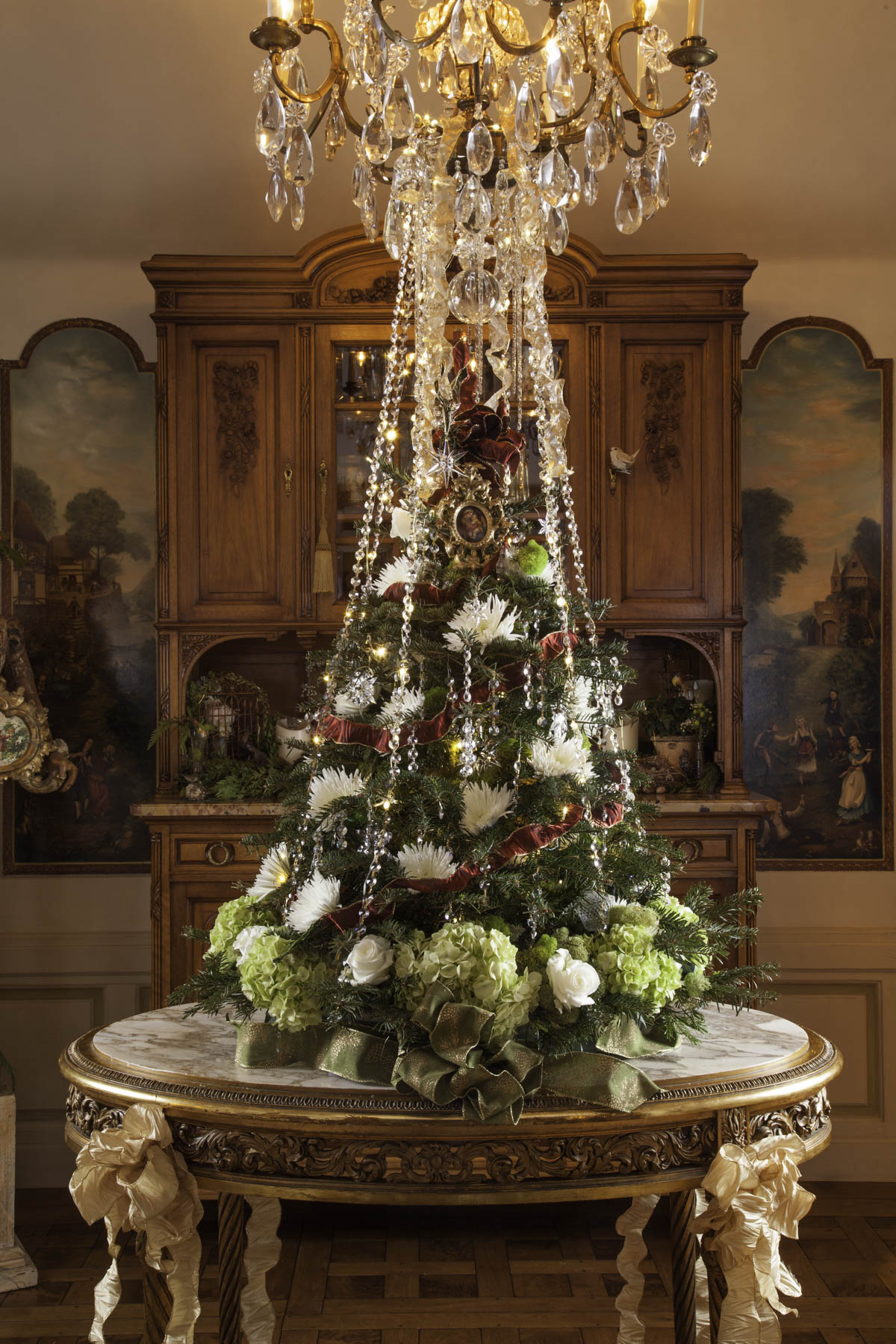 Floral Ornament Christmas Tree Holiday Design by Jennifer Chapman