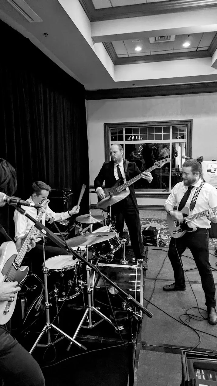 DMG+House+Band.webp